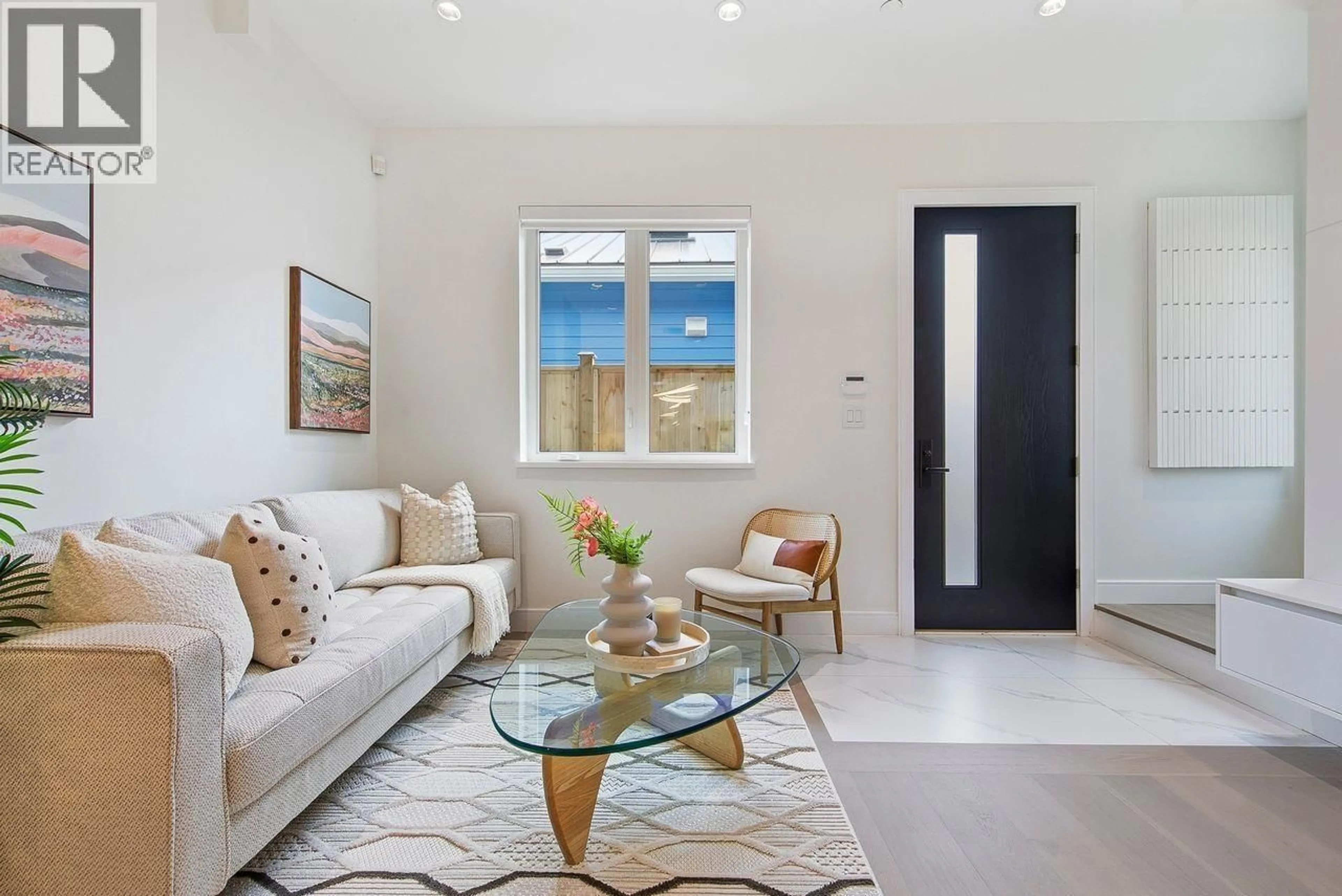 Living room with furniture, unknown for 4021 WEST 18TH AVENUE, Vancouver British Columbia V6S1B9