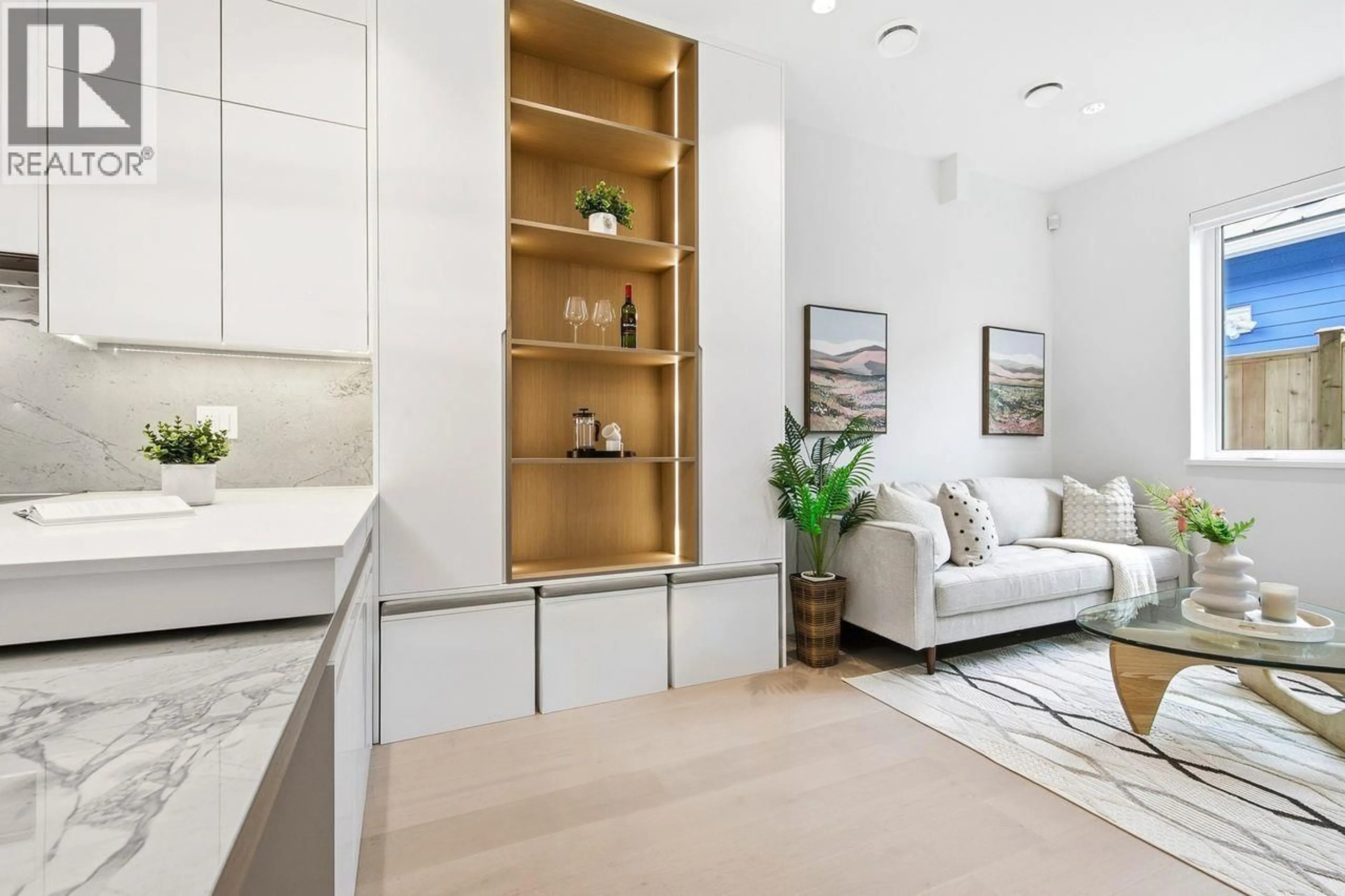 Unknown for 4021 WEST 18TH AVENUE, Vancouver British Columbia V6S1B9