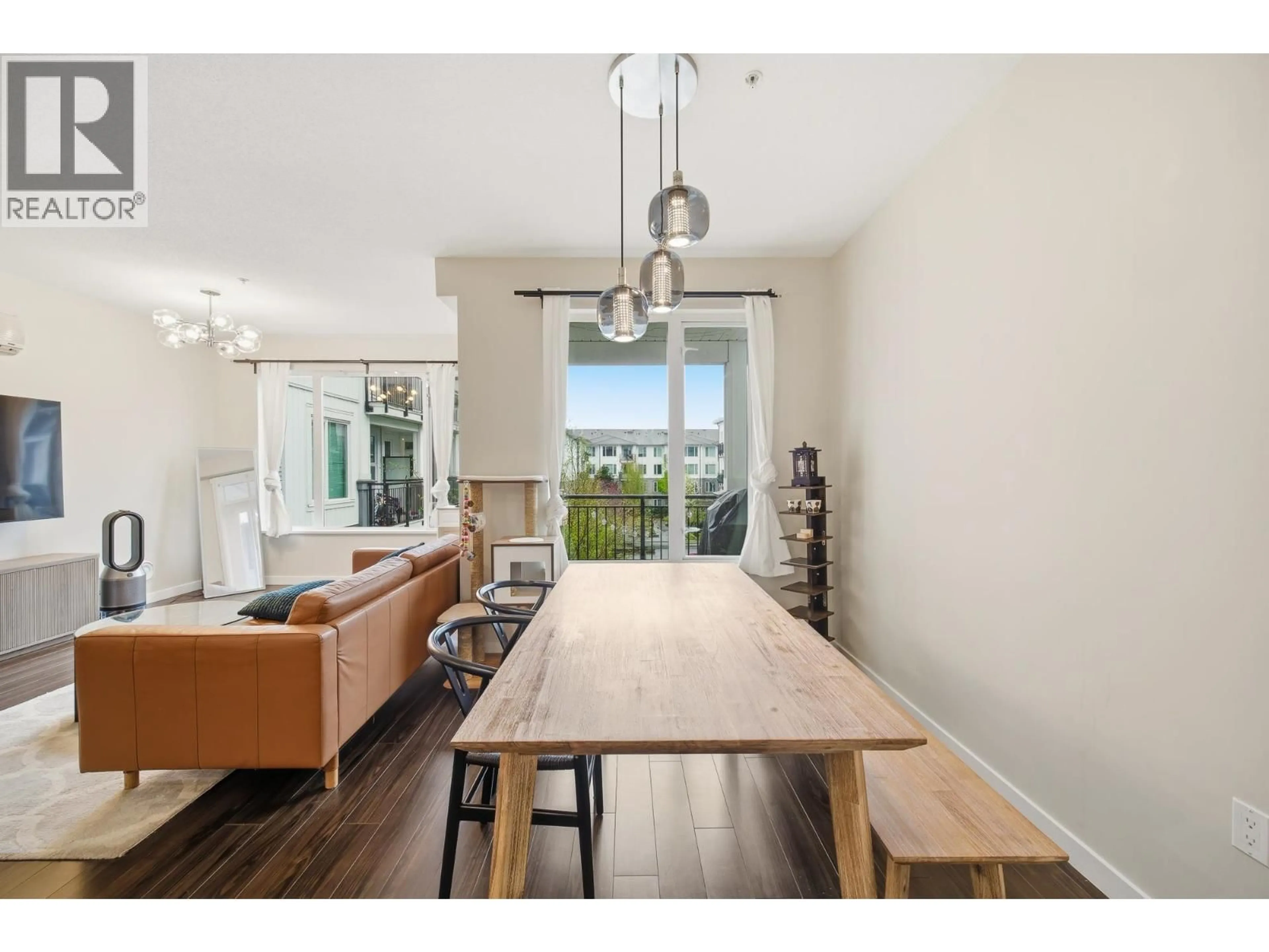 Dining room, wood/laminate floor for 339 - 9388 MCKIM WAY, Richmond British Columbia V6X0J7
