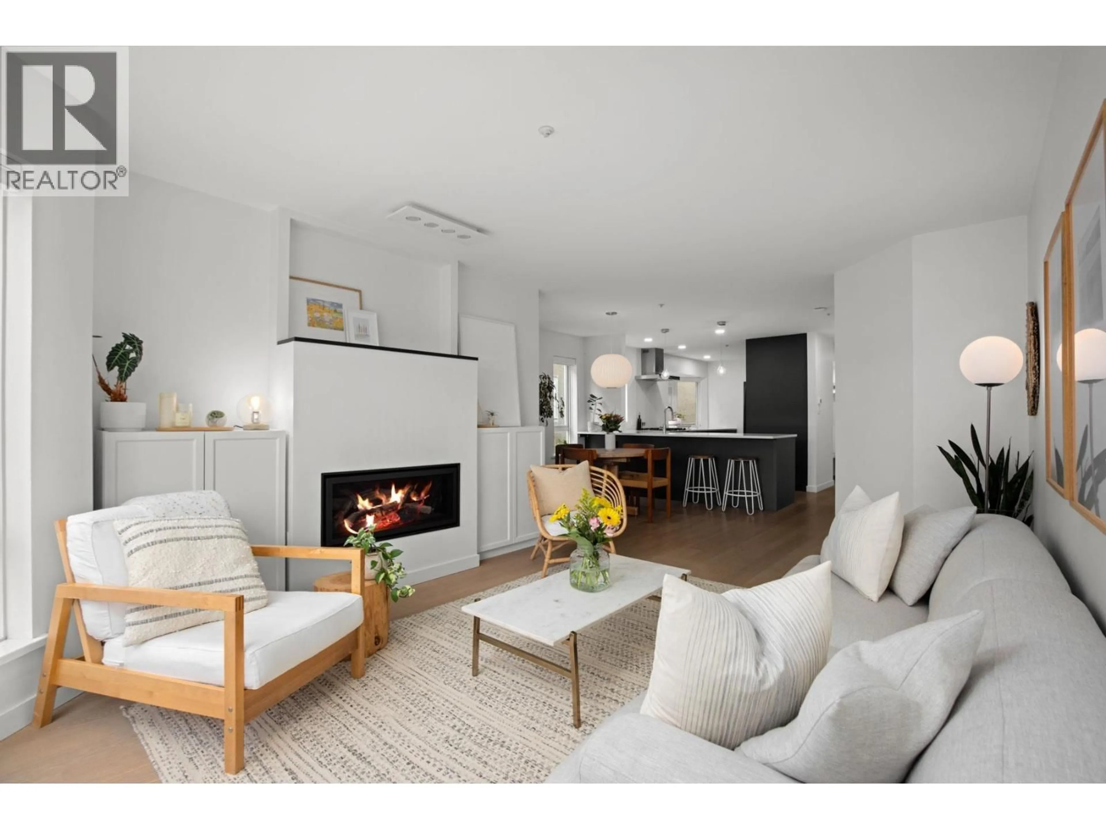 Living room with furniture, unknown for 201 - 2238 2ND AVENUE, Vancouver British Columbia V6K1H9