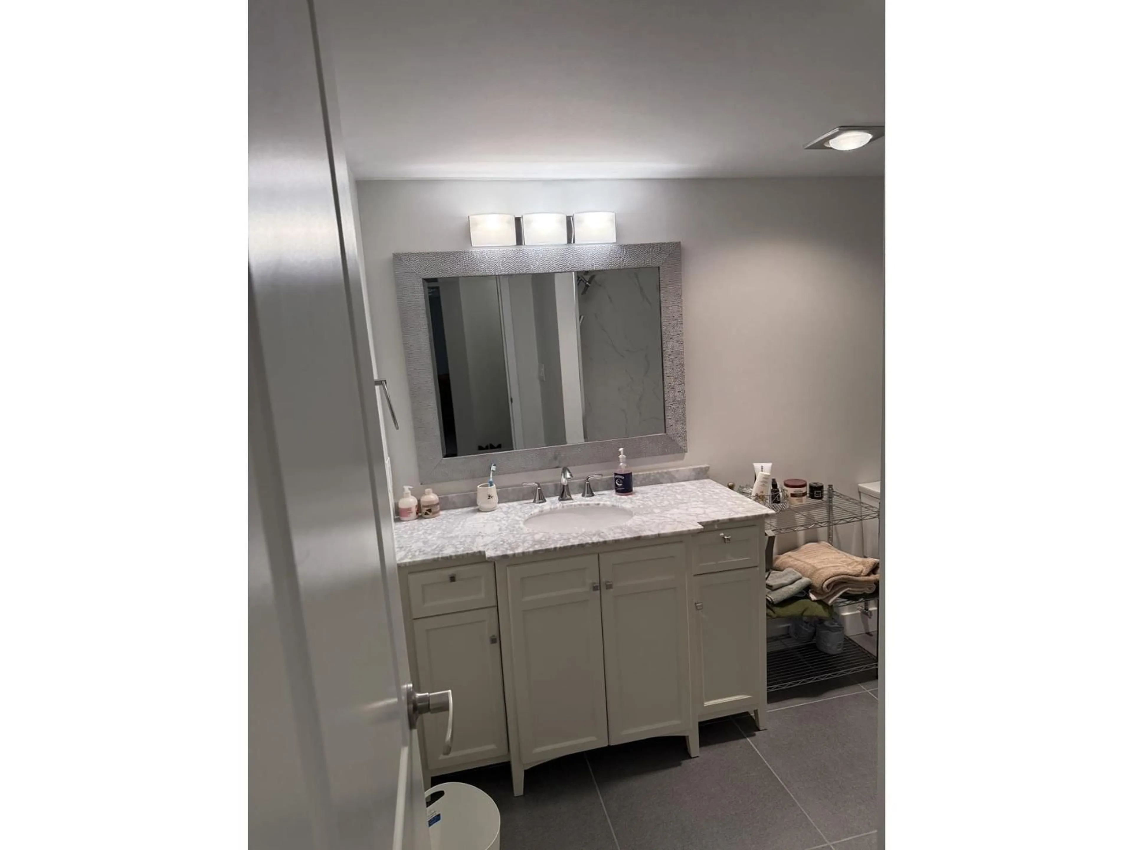 Unknown for 103 - 46374 MARGARET AVENUE, Chilliwack British Columbia V2P2H1