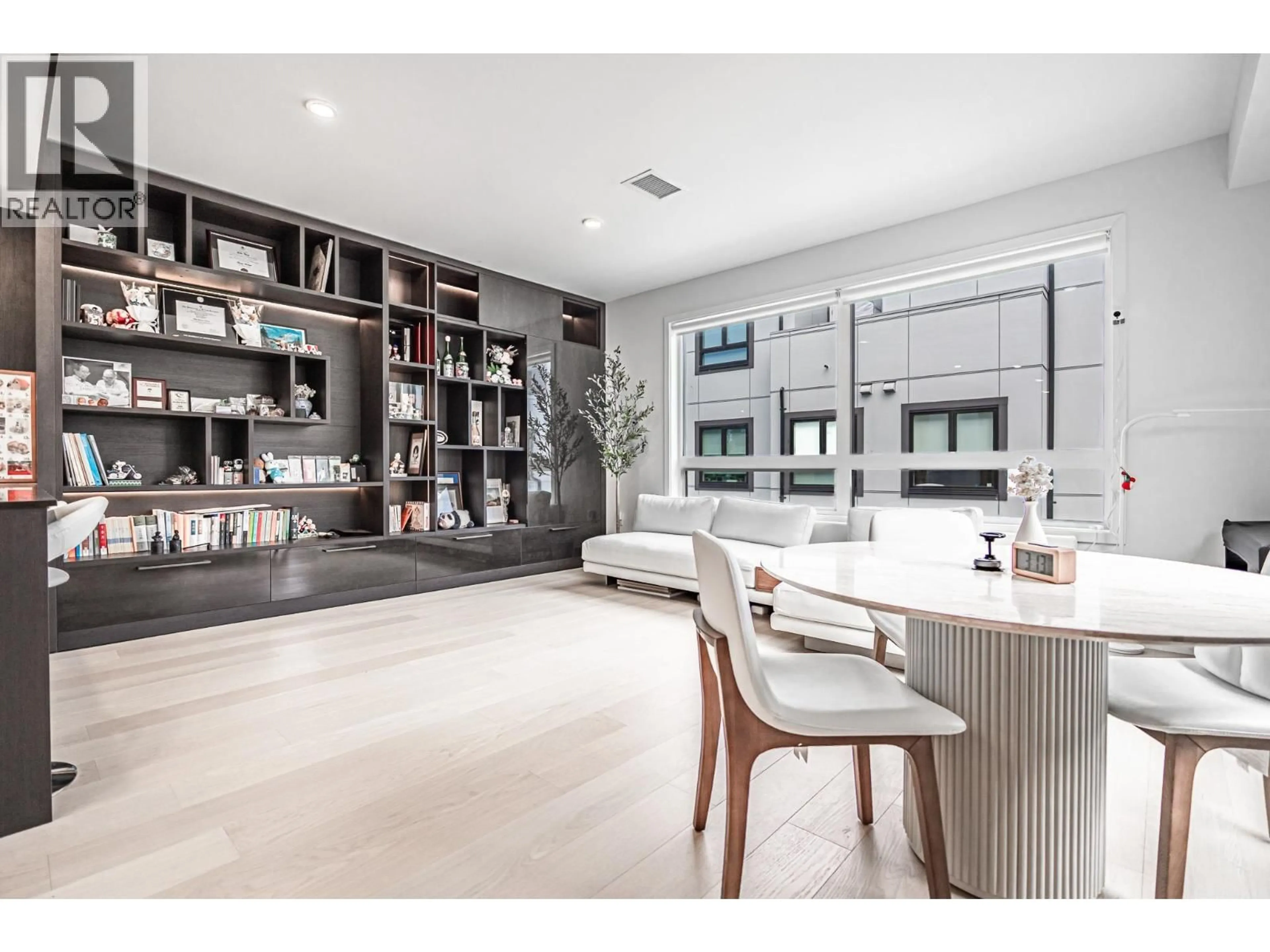 Unknown for 4 - 9099 NO. 2 ROAD, Richmond British Columbia V7E2C6