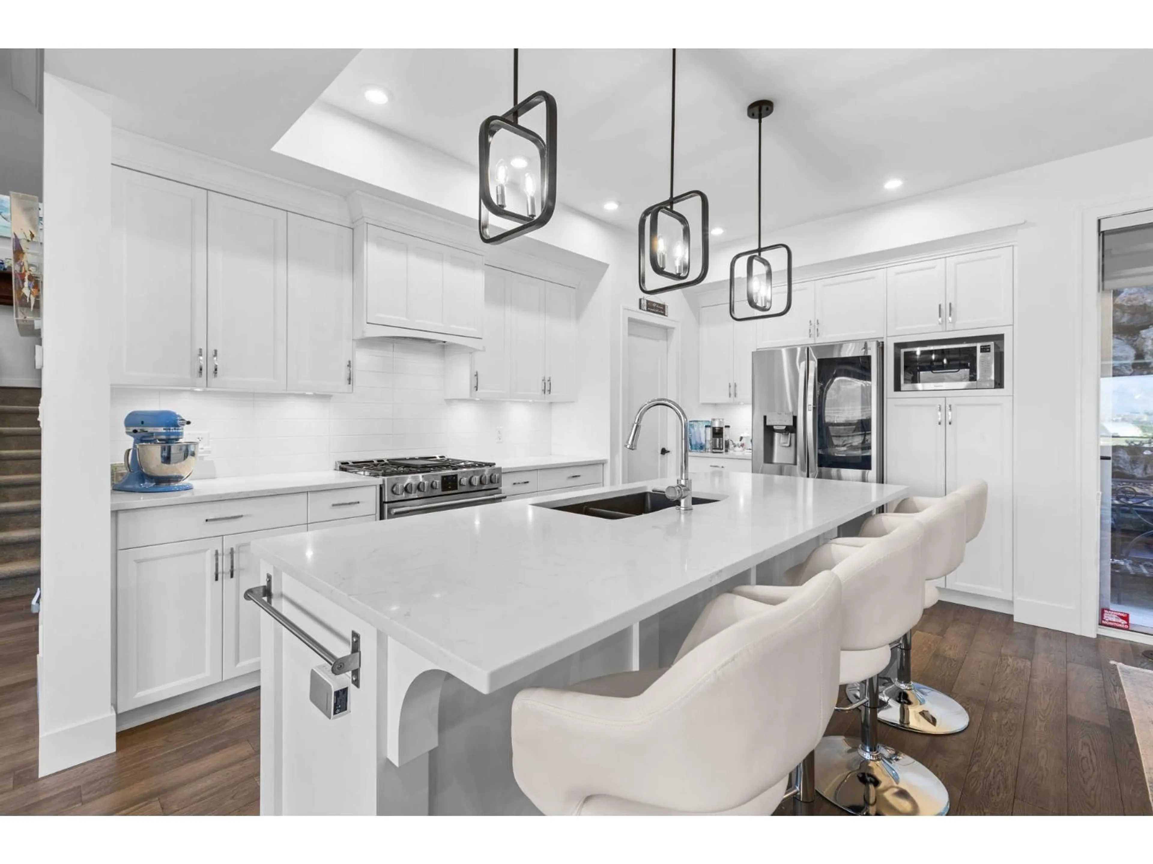 Open concept kitchen, ceramic/tile floor for 71 - 50778 LEDGESTONE PLACE, Chilliwack British Columbia V2P0E7