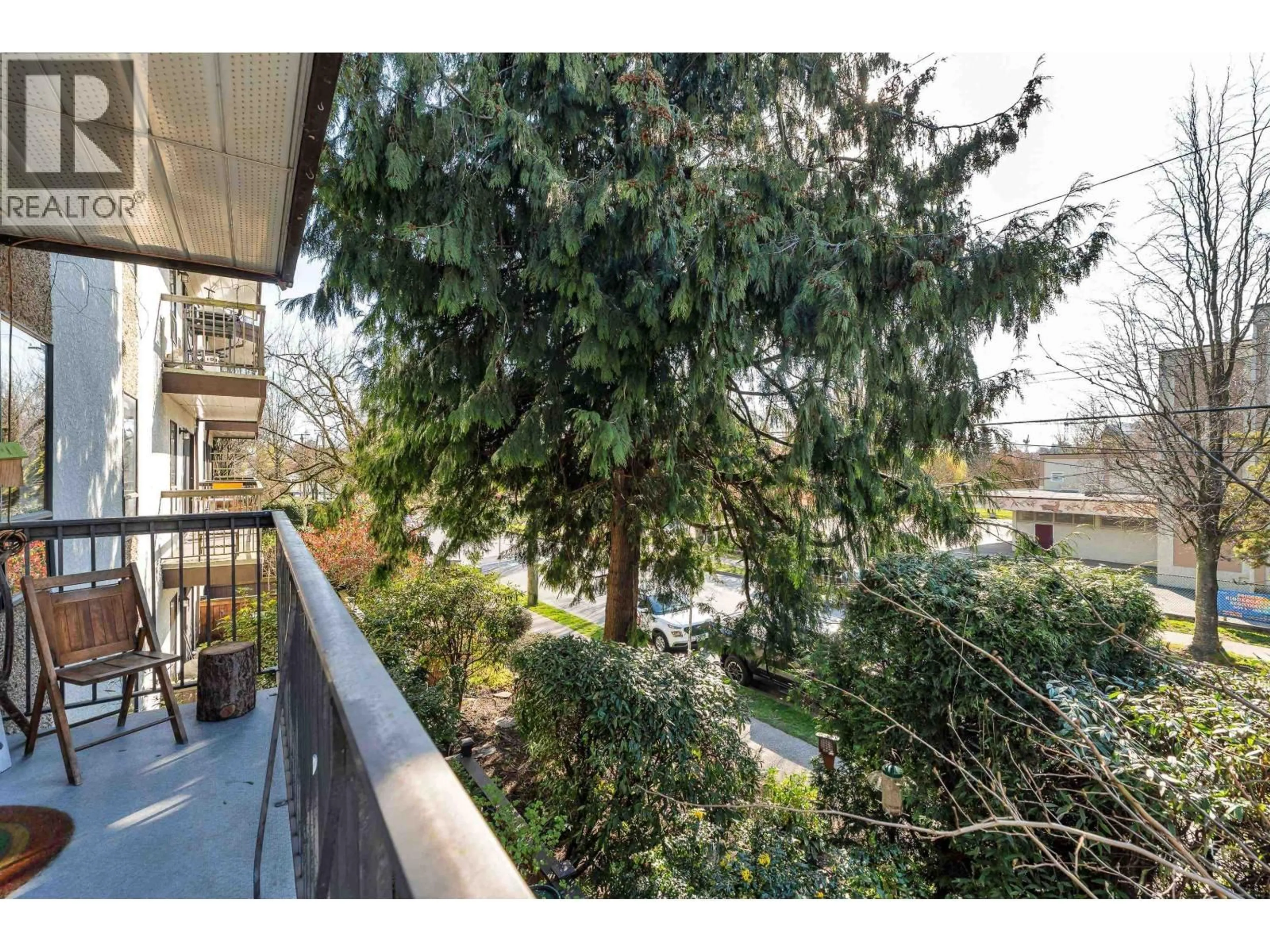 Unknown for 204 - 1515 5TH AVENUE, Vancouver British Columbia V5N1L6