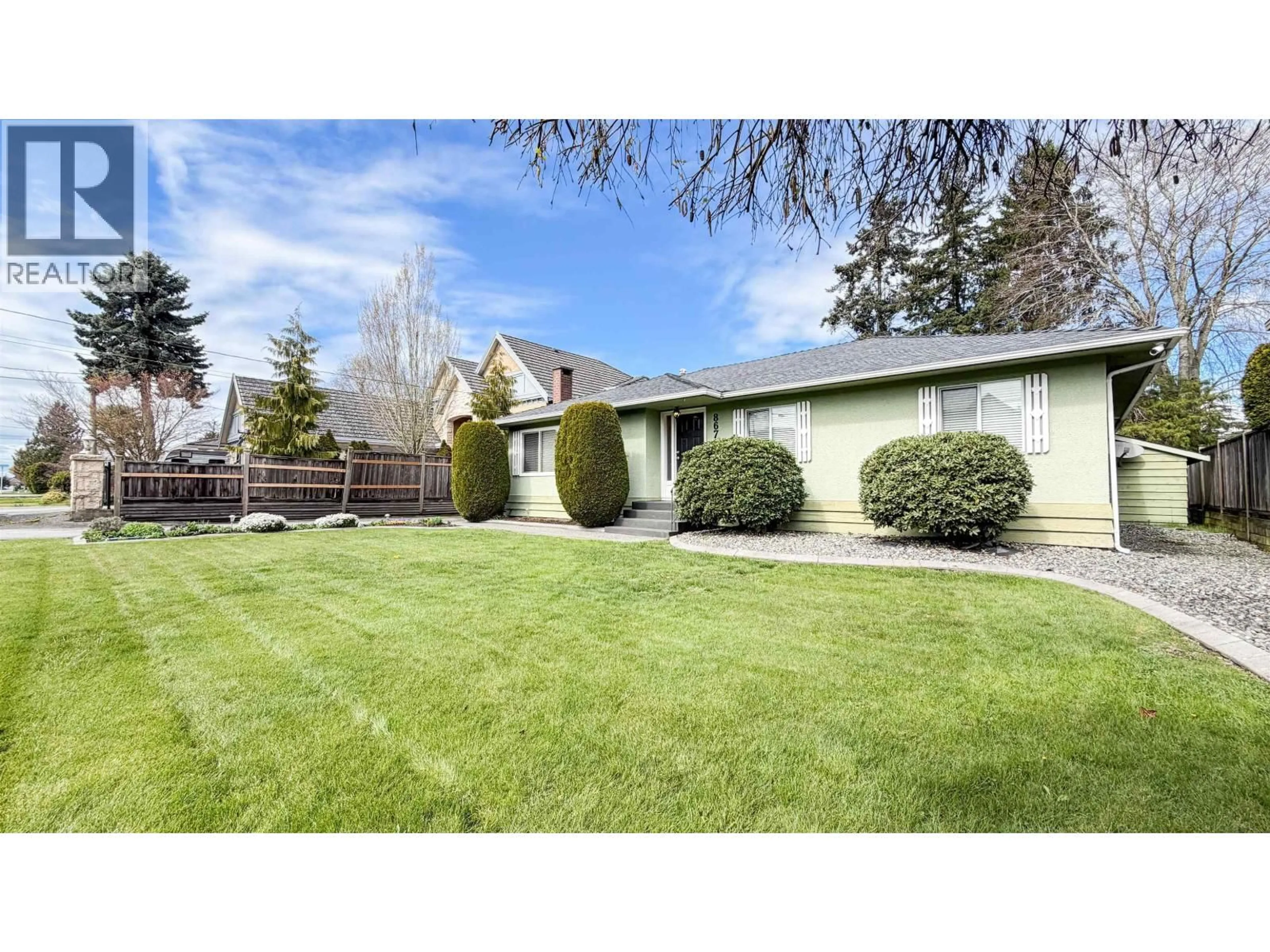 A pic from outside/outdoor area/front of a property/back of a property/a pic from drone, street for 8671 MOWBRAY ROAD, Richmond British Columbia V7A2B9