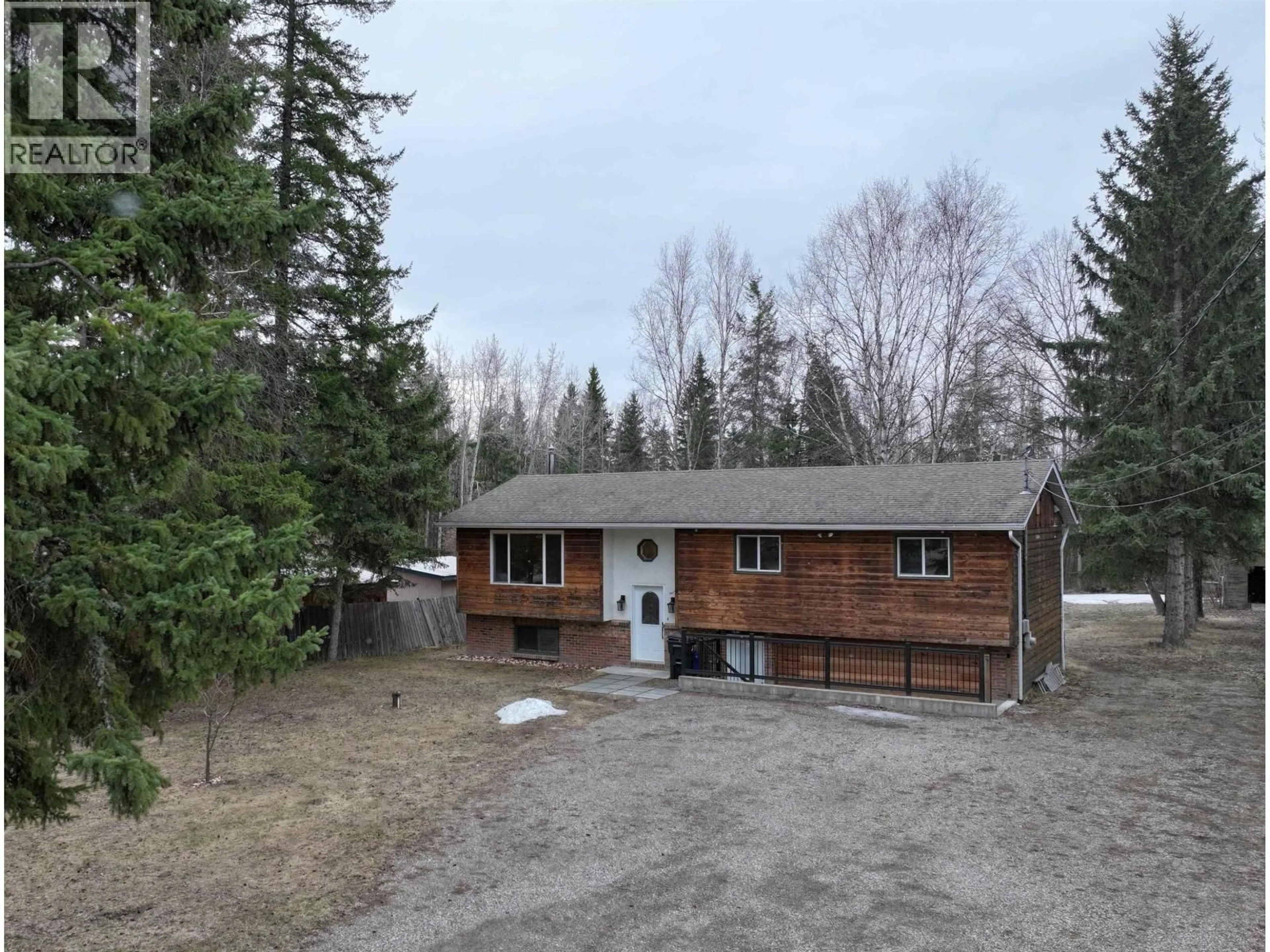 A pic from outside/outdoor area/front of a property/back of a property/a pic from drone, unknown for 2951 BELCARRA ROAD, Quesnel British Columbia V2J5A9