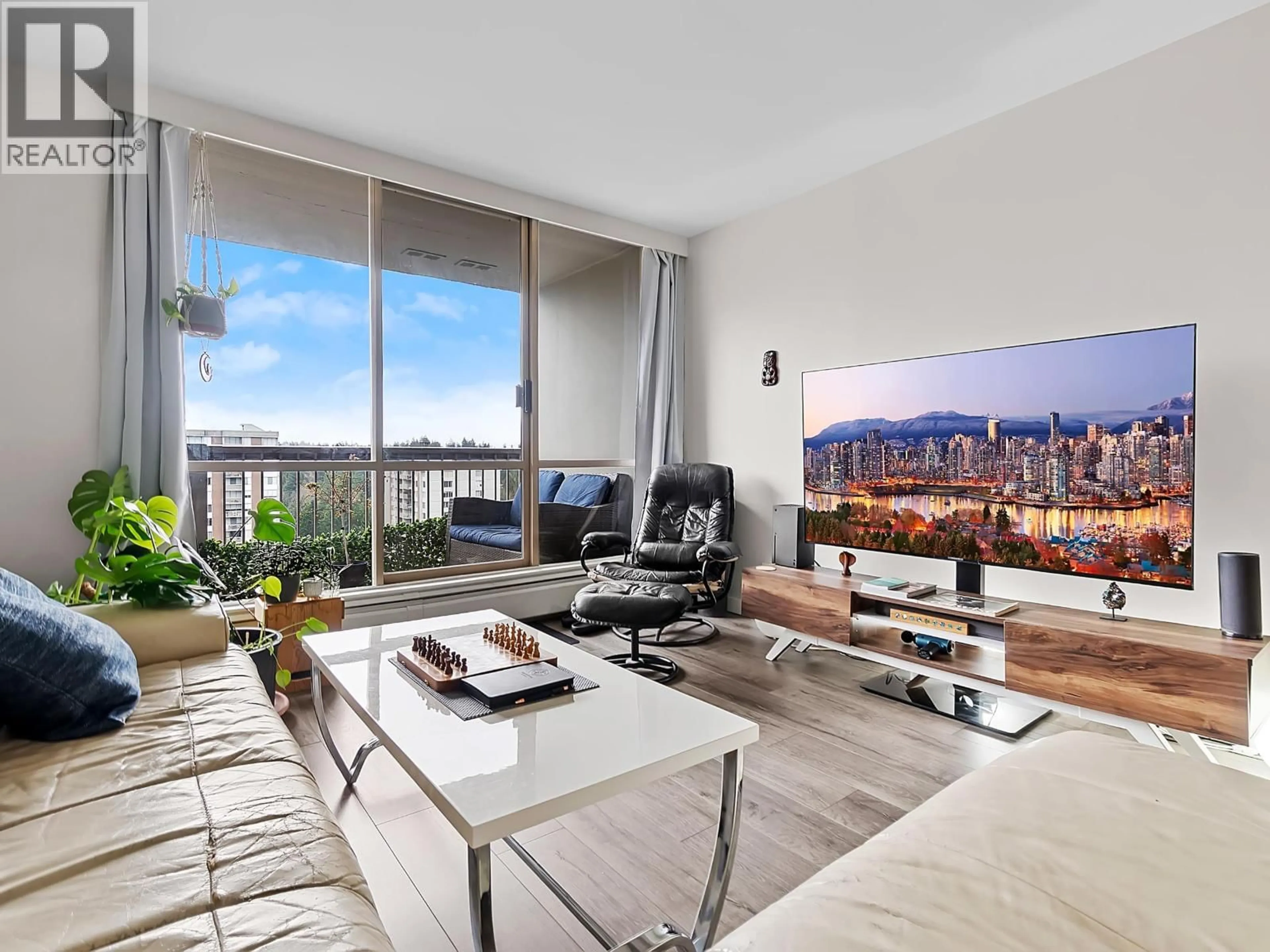 Living room with furniture, unknown for 1808 - 2016 FULLERTON AVENUE, North Vancouver British Columbia V7P3E6