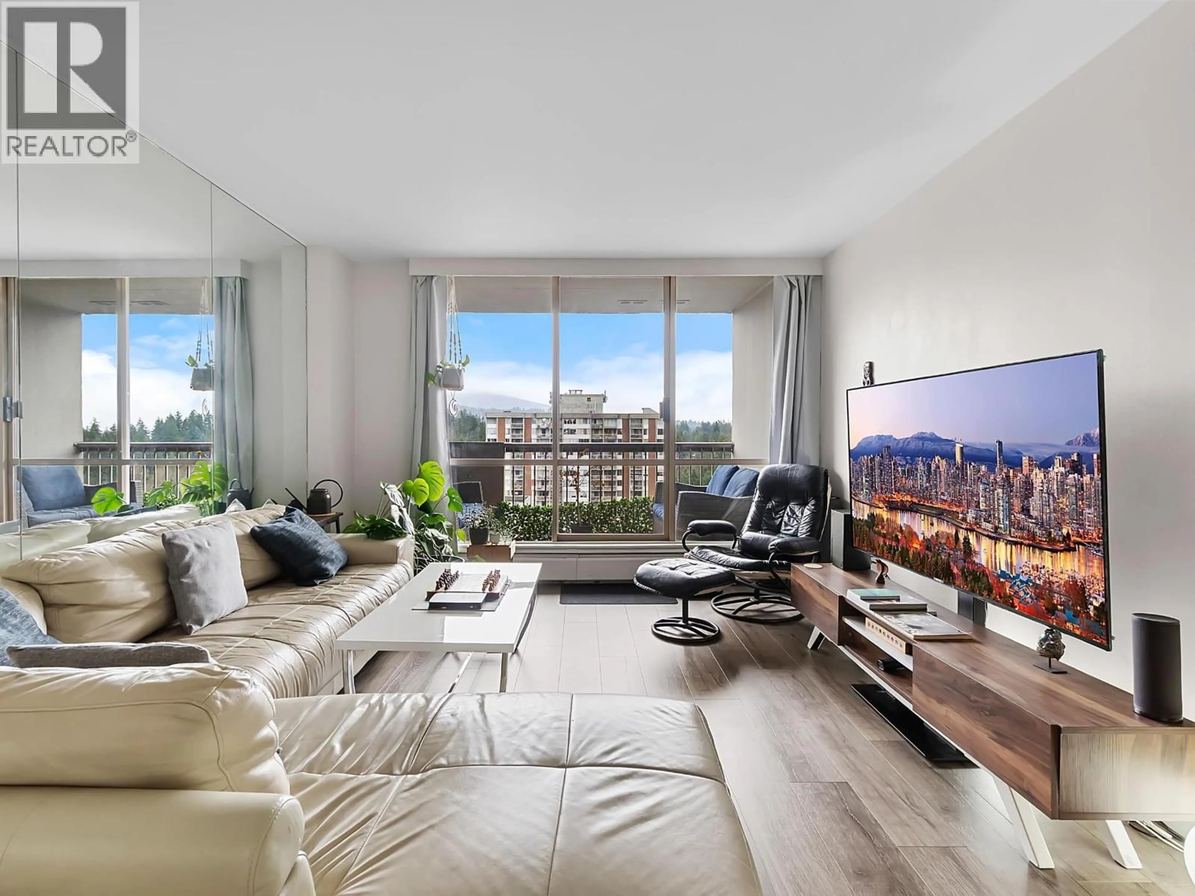 Living room with furniture, unknown for 1808 - 2016 FULLERTON AVENUE, North Vancouver British Columbia V7P3E6