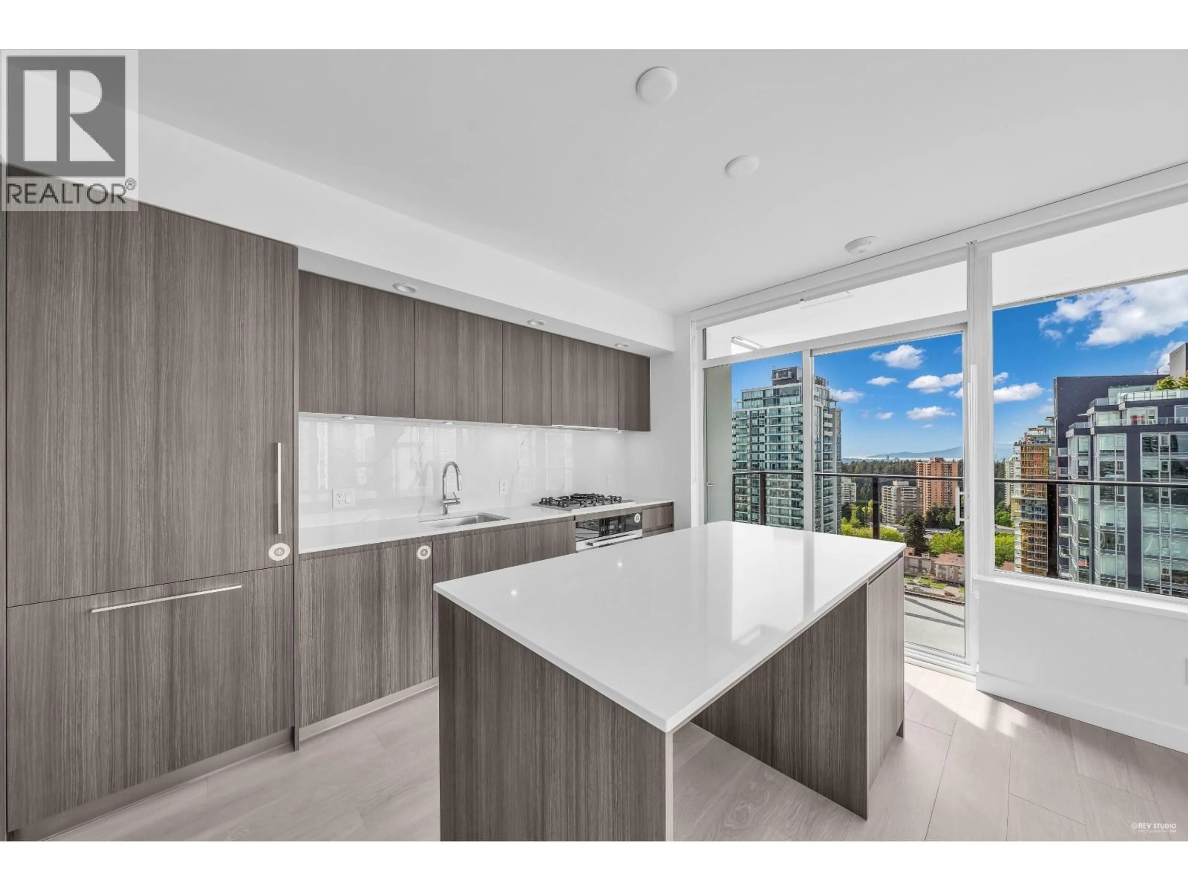 Unknown for 809 - 6537 TELFORD AVENUE, Burnaby British Columbia V5H0K9