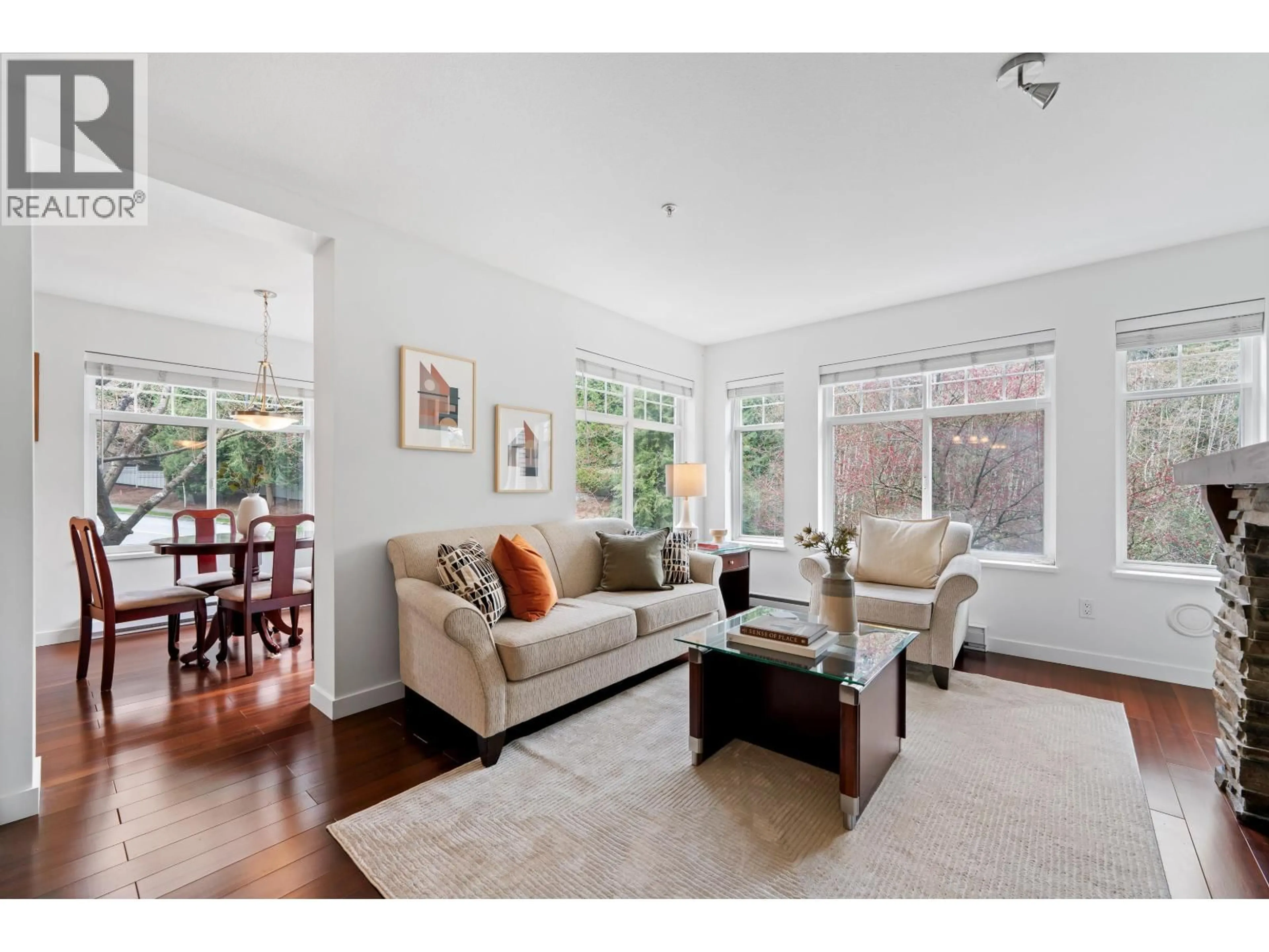 Living room with furniture, unknown for 304 - 1420 PARKWAY BOULEVARD, Coquitlam British Columbia V3E3J6