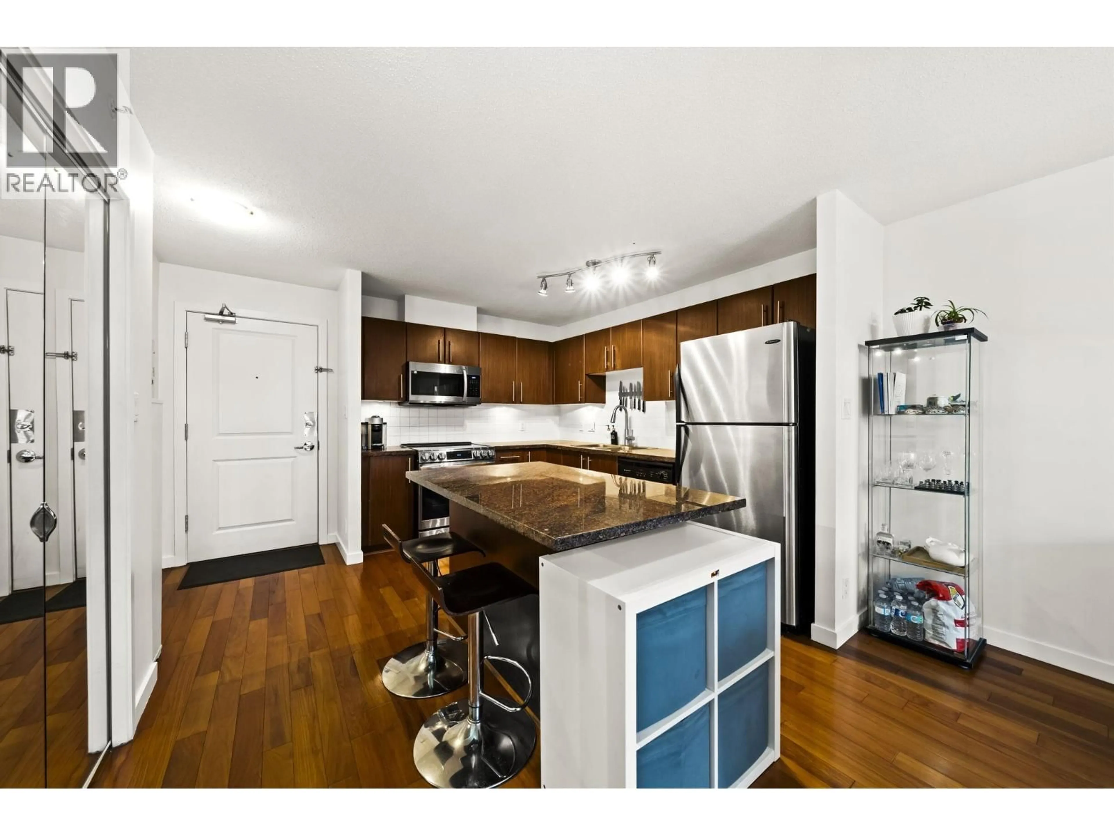 Open concept kitchen, unknown for 503 - 2088 MADISON AVENUE, Burnaby British Columbia V5C6T5