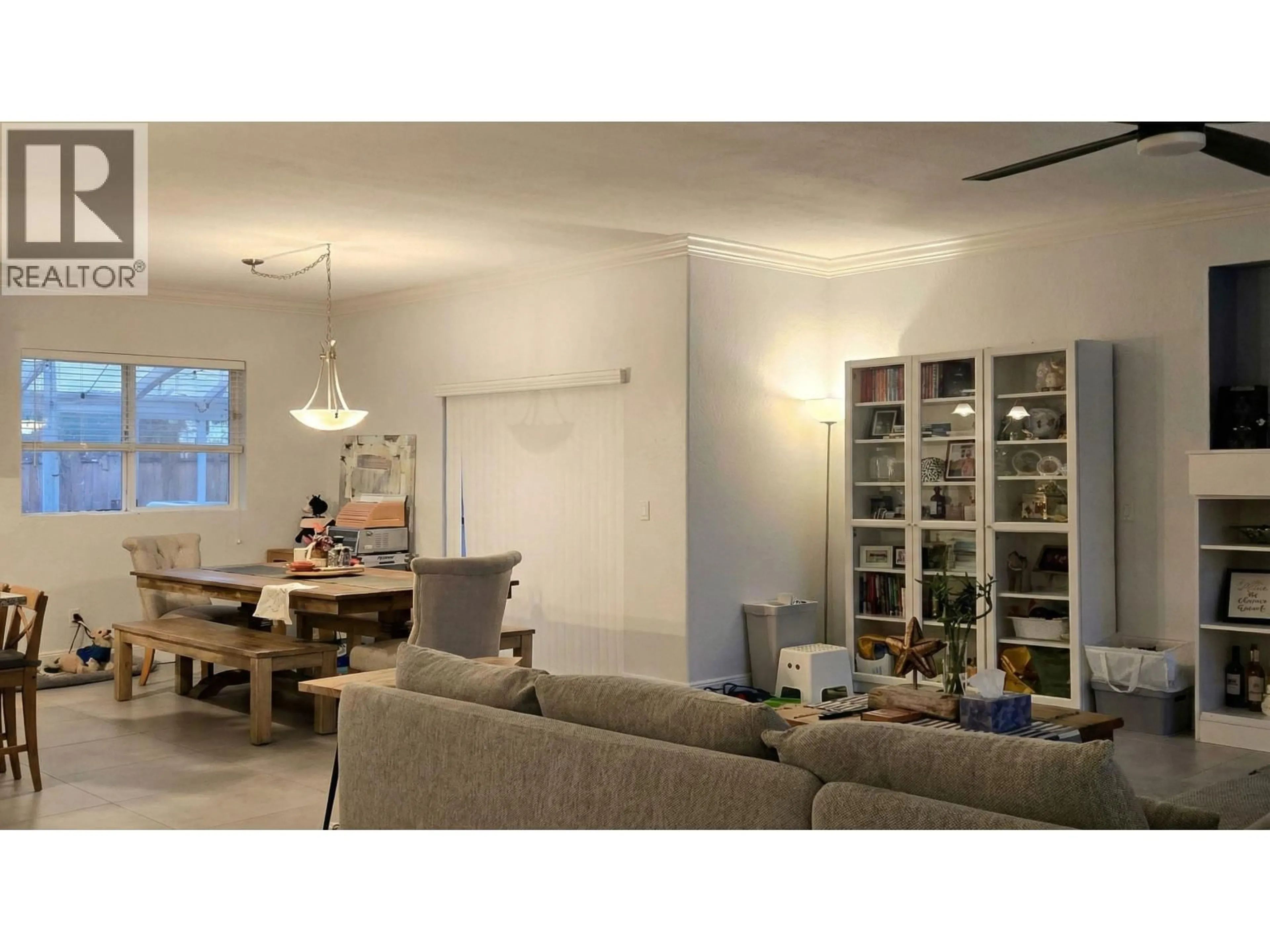 Living room with furniture, unknown for 11480 228TH STREET, Maple Ridge British Columbia V2X3P3