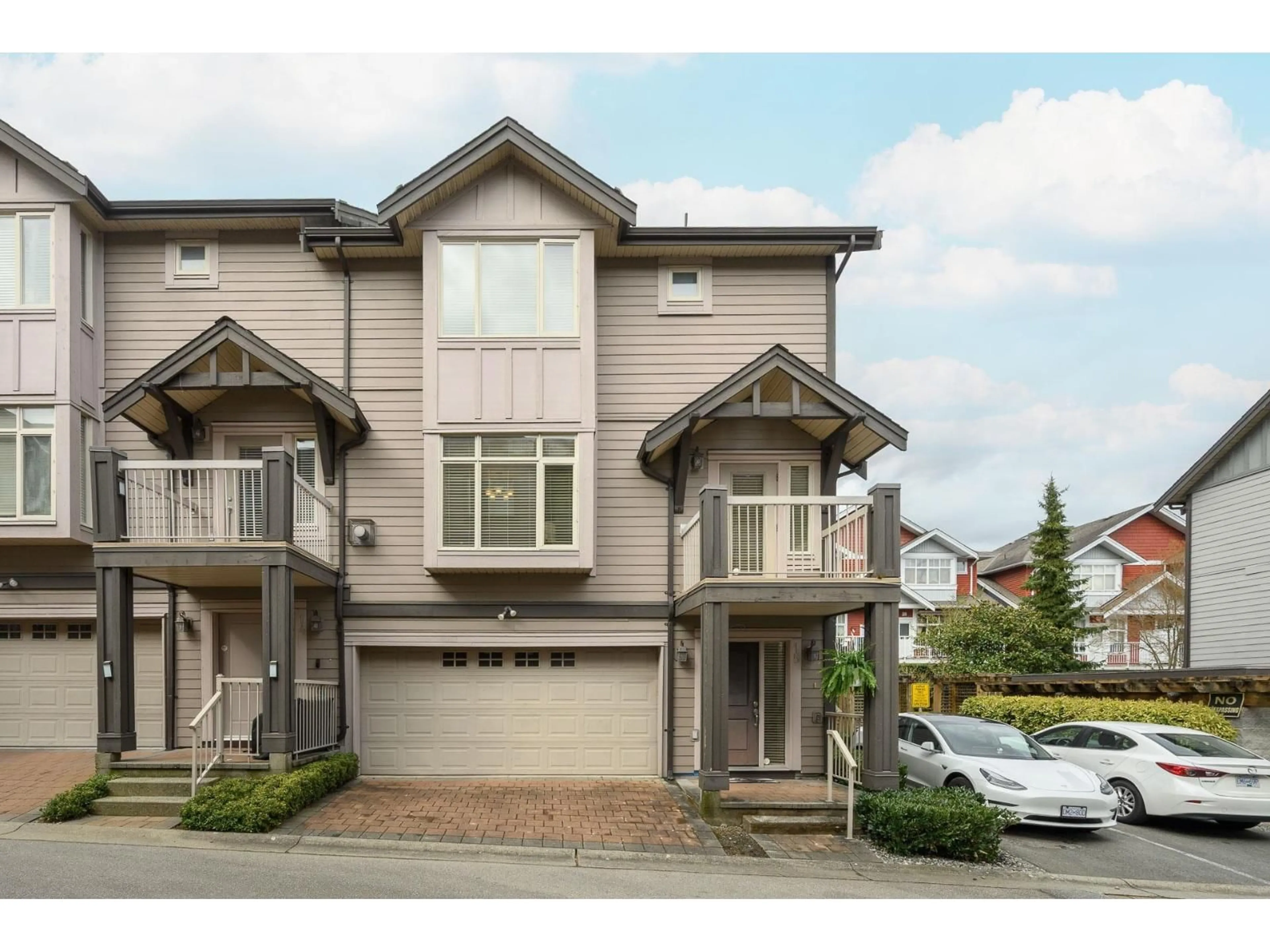 Unknown for 15 - 19219 67 AVENUE, Surrey British Columbia V4N0C4