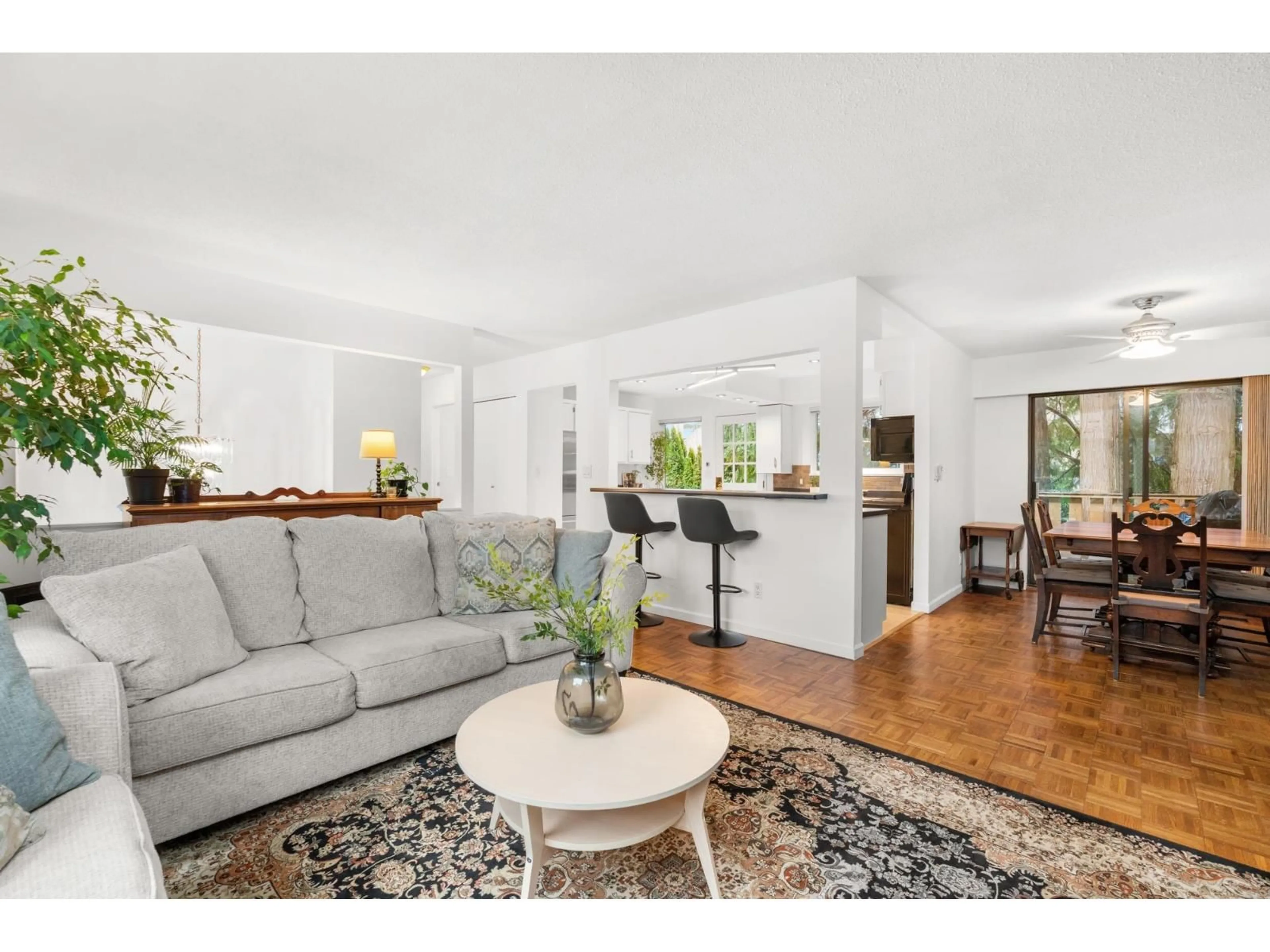 Living room with furniture, unknown for 11752 64A AVENUE, Delta British Columbia V4E2C6