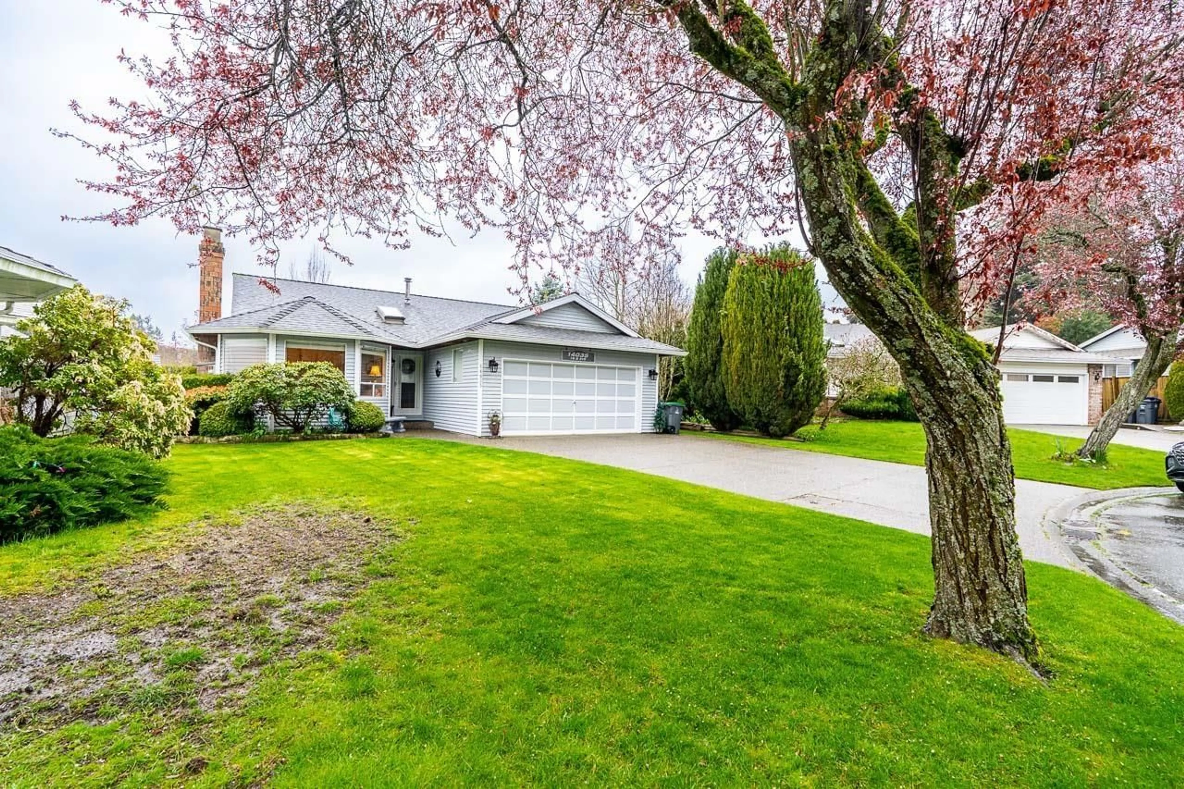 Home with vinyl exterior material, street for 14035 16B AVENUE, Surrey British Columbia V4A8K3