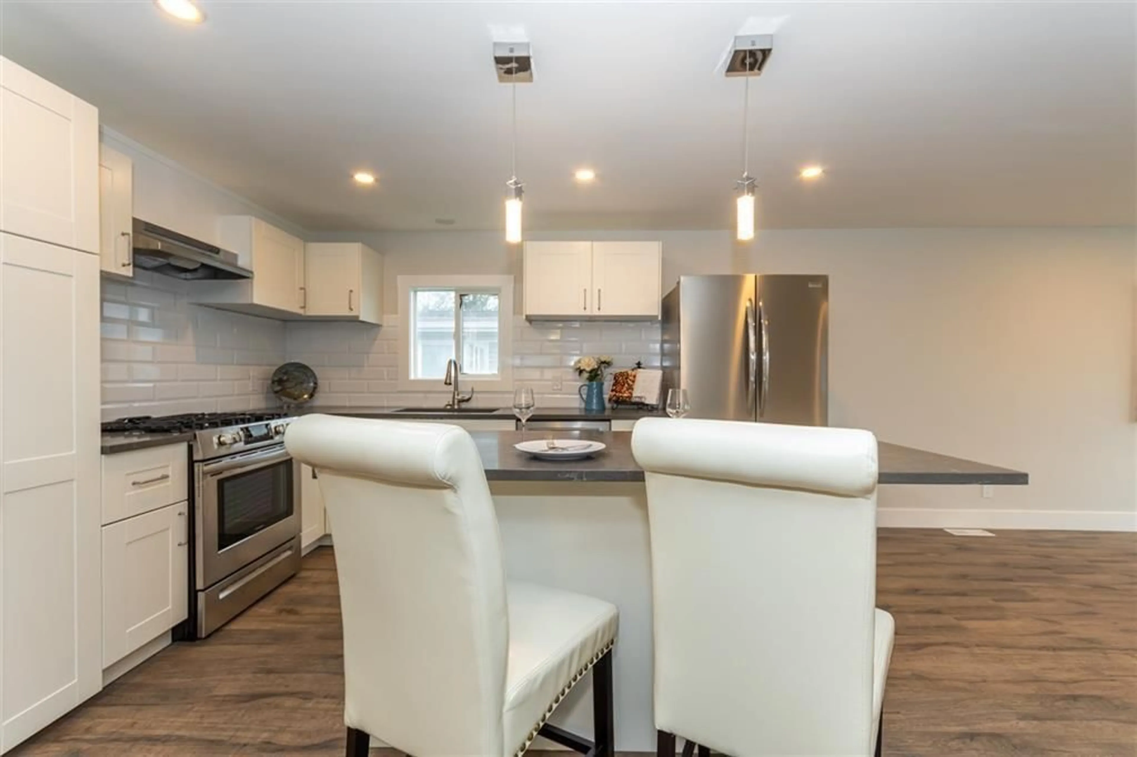 Open concept kitchen, unknown for 52 - 6338 VEDDER ROAD, Chilliwack British Columbia V2R3R3