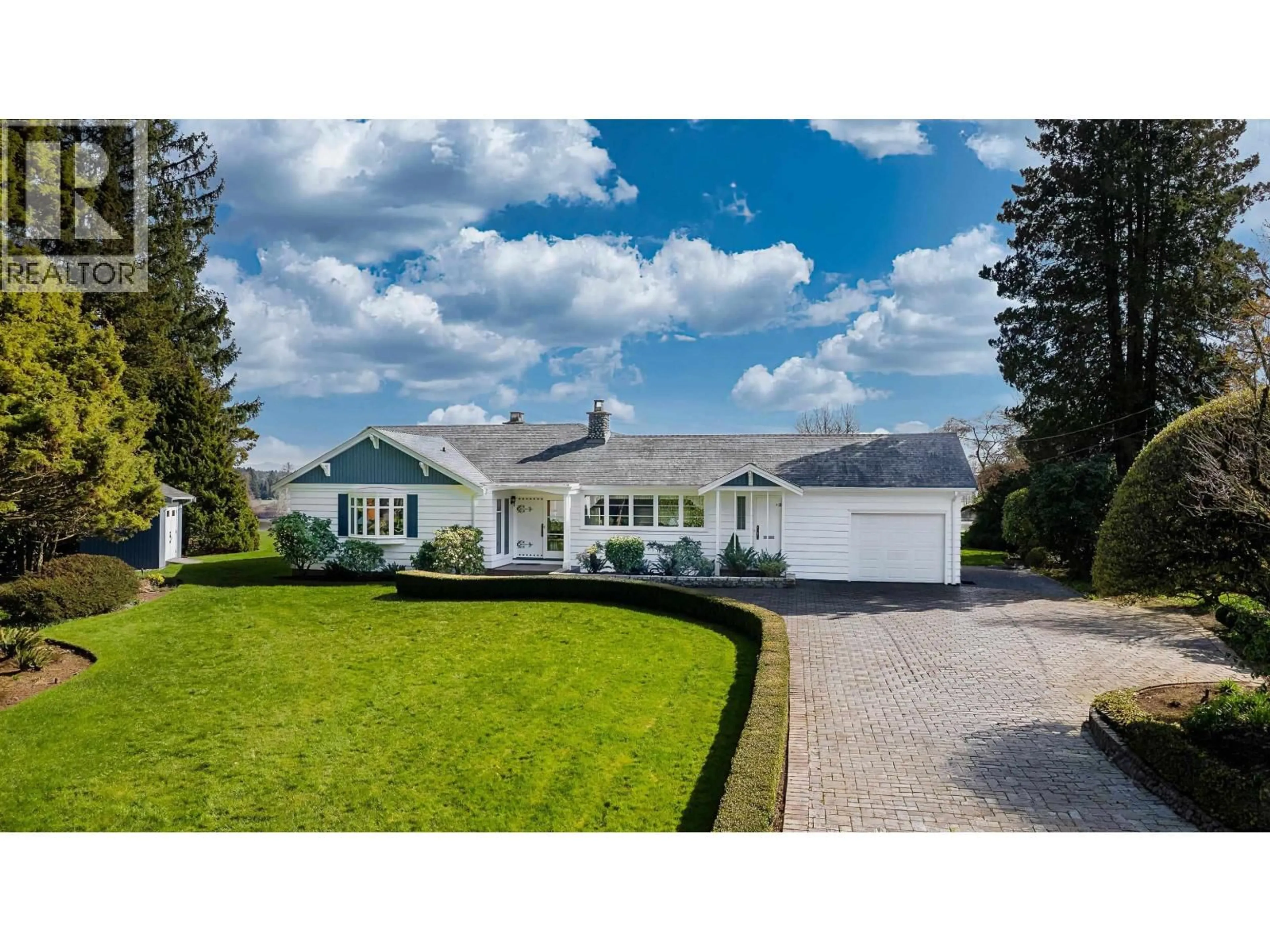 A pic from outside/outdoor area/front of a property/back of a property/a pic from drone, water/lake/river/ocean view for 11446 RIVER WYND STREET, Maple Ridge British Columbia V2X4Y1