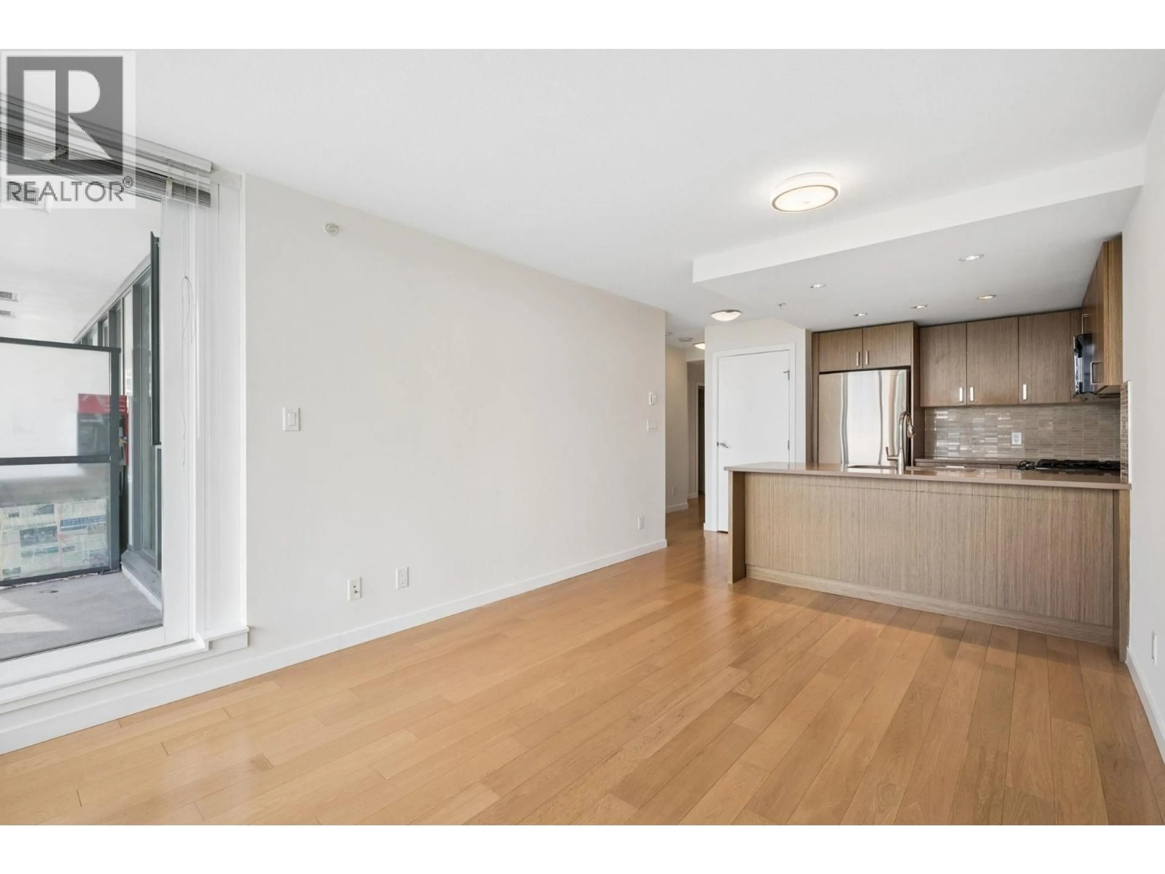 A pic of a room for 1005 - 7117 ELMBRIDGE WAY, Richmond British Columbia V6X0J2