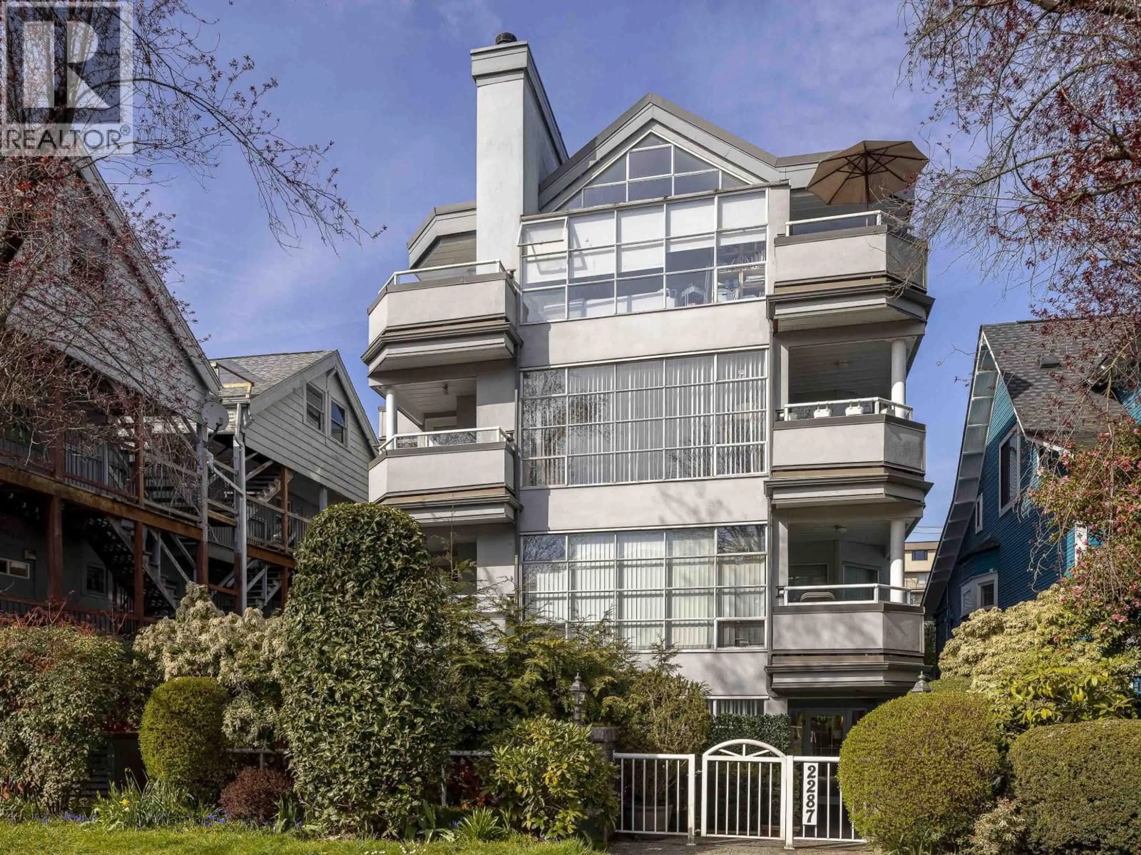 Unknown for 102 - 2287 3RD AVENUE, Vancouver British Columbia V6K1L5