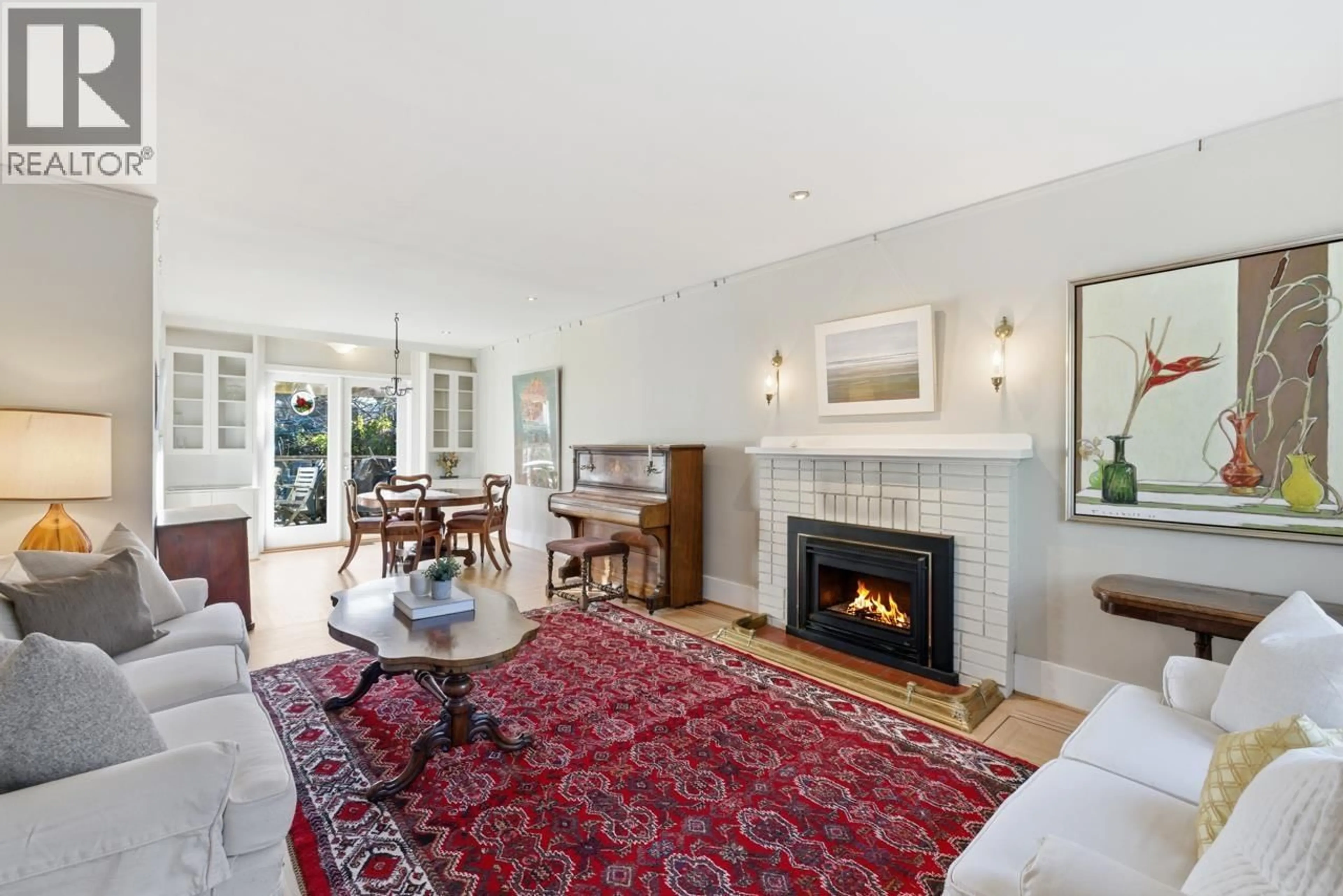 Indoor foyer for 3760 29TH AVENUE, Vancouver British Columbia V6S1T4