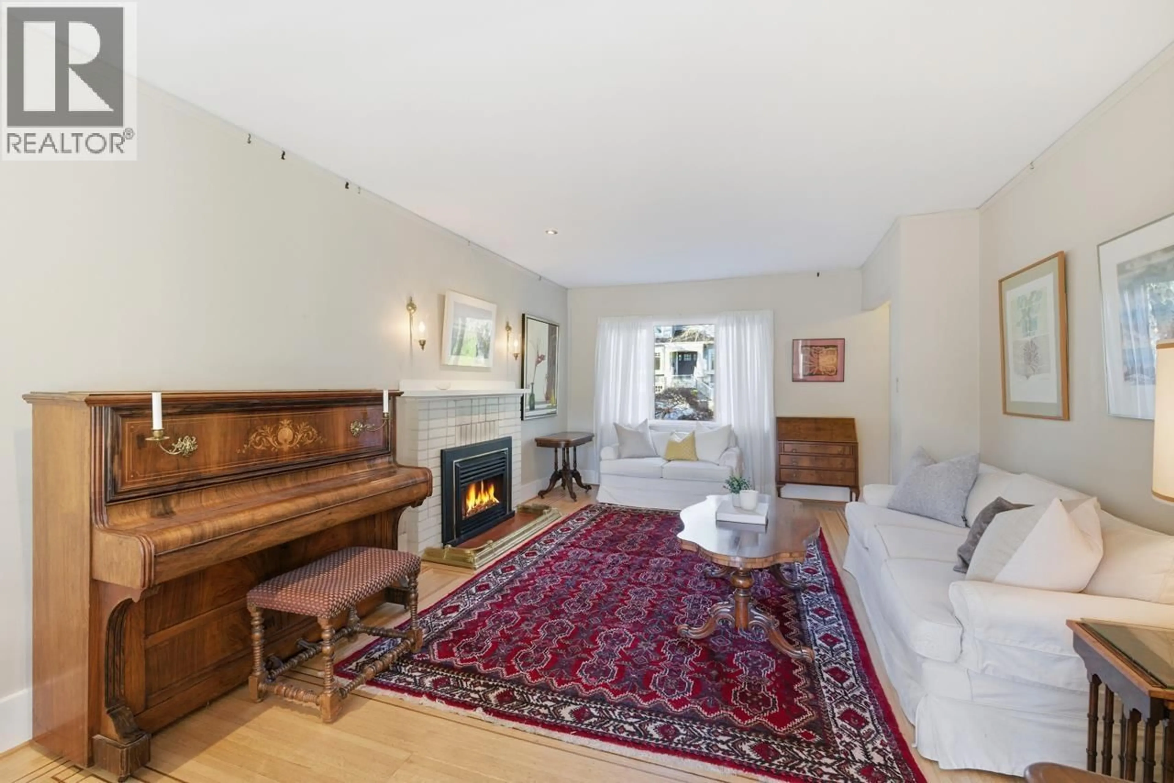 Living room with furniture, unknown for 3760 29TH AVENUE, Vancouver British Columbia V6S1T4