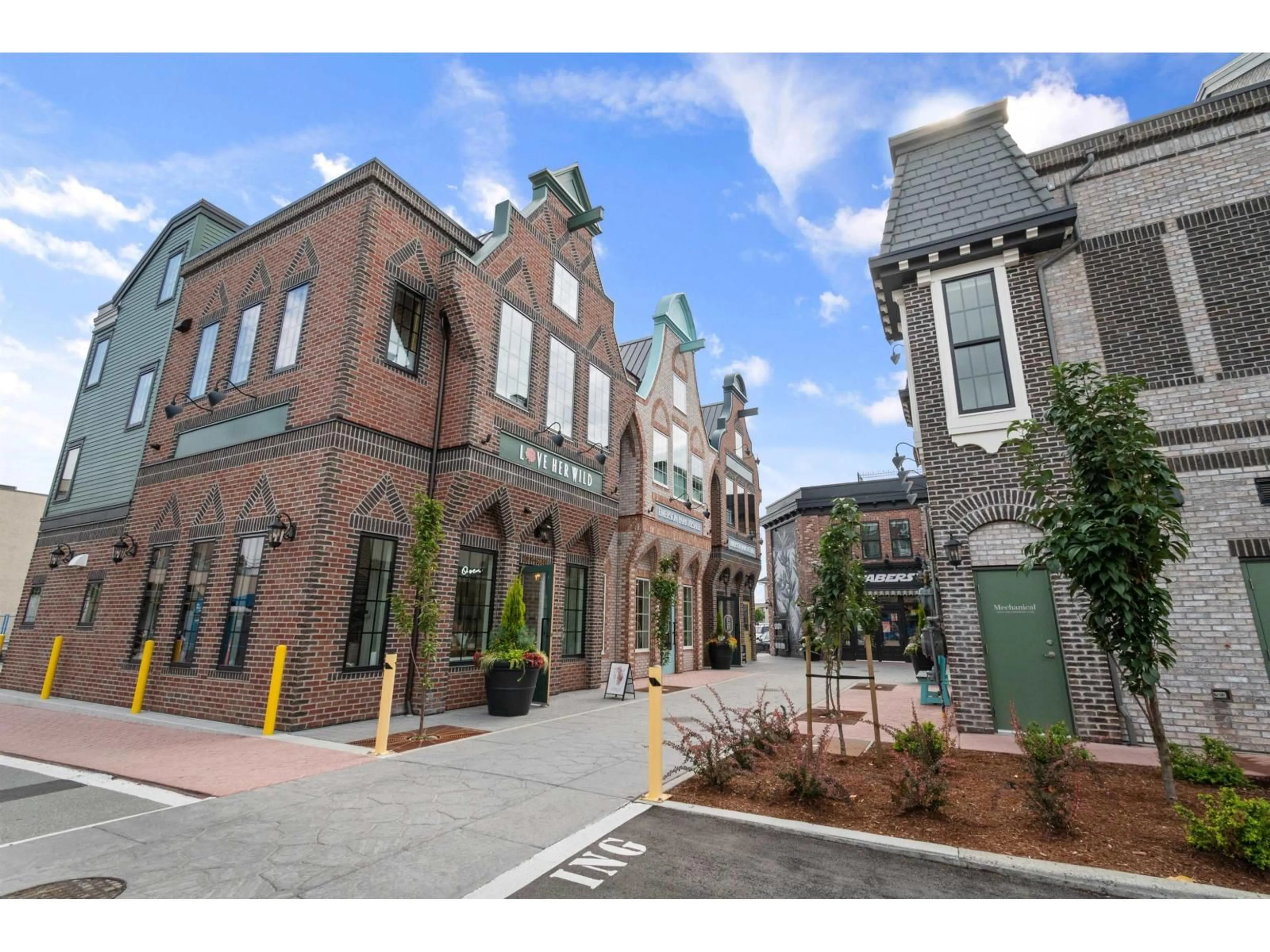 Unknown for 46212 GORE AVENUE, Chilliwack British Columbia V2P2A1