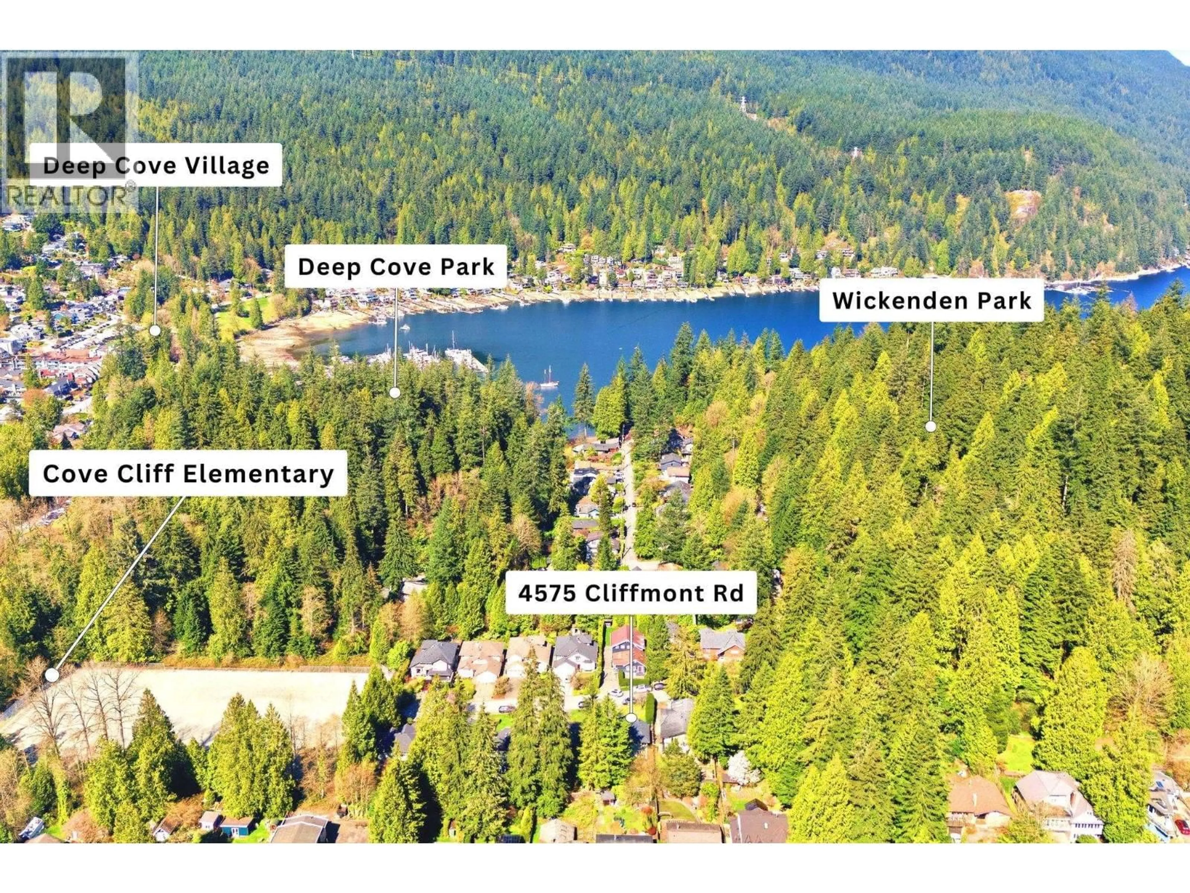A pic from outside/outdoor area/front of a property/back of a property/a pic from drone, water/lake/river/ocean view for 4575 CLIFFMONT ROAD, North Vancouver British Columbia V7G1J8