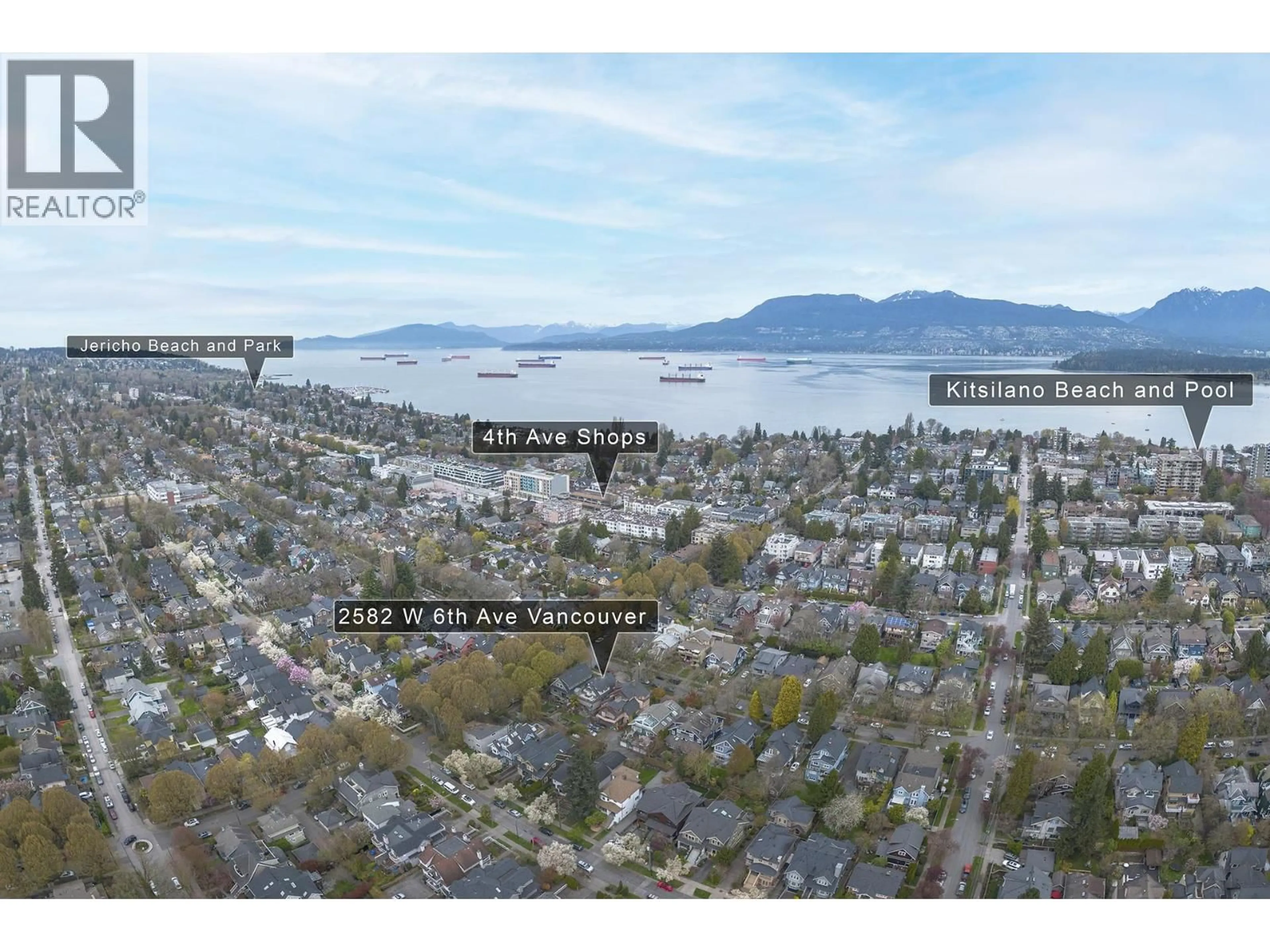 A pic from outside/outdoor area/front of a property/back of a property/a pic from drone, water/lake/river/ocean view for 2582 6TH AVENUE, Vancouver British Columbia V6K1W5