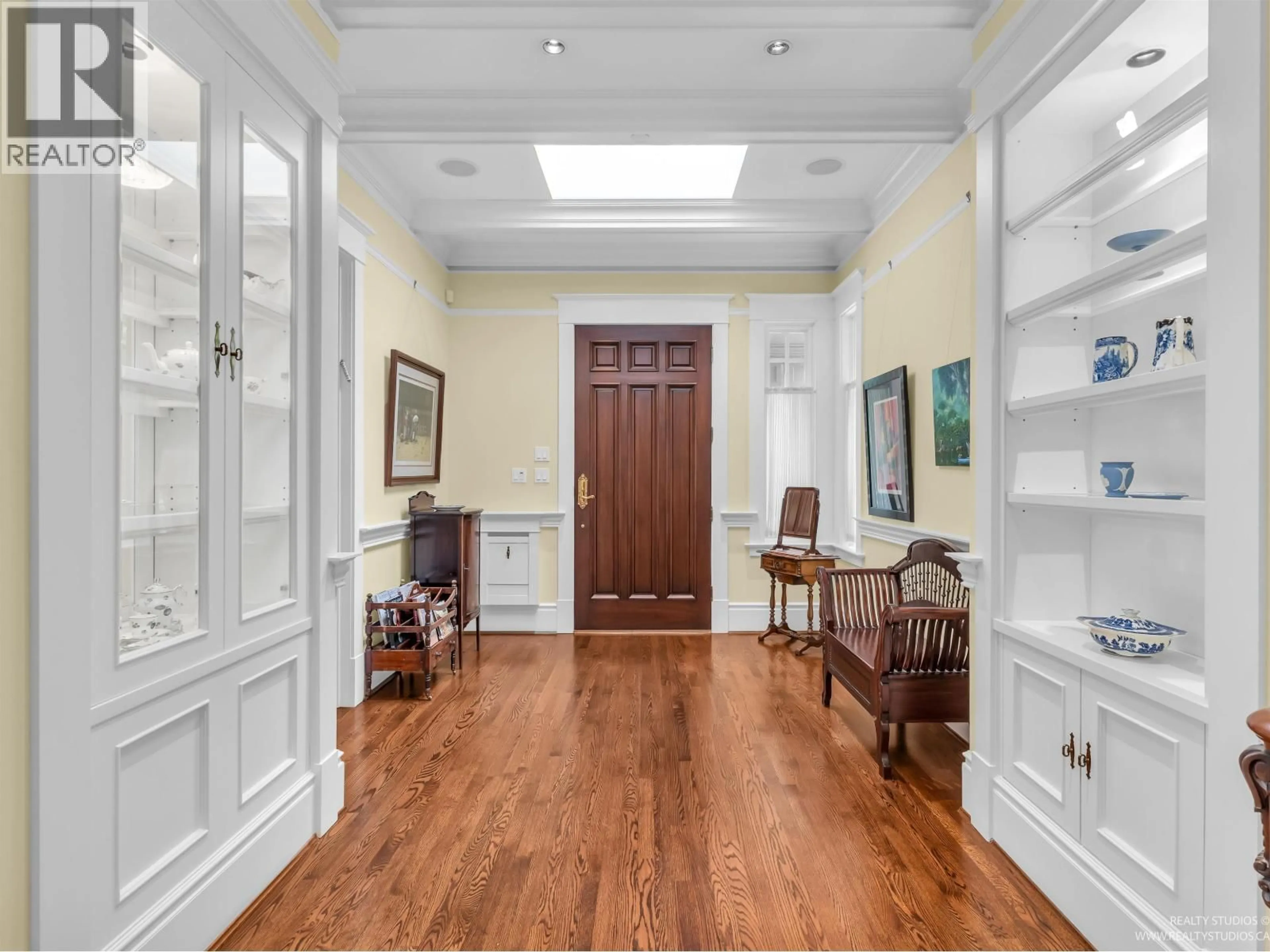 Indoor entryway for 6362 CHURCHILL STREET, Vancouver British Columbia V6M3H9