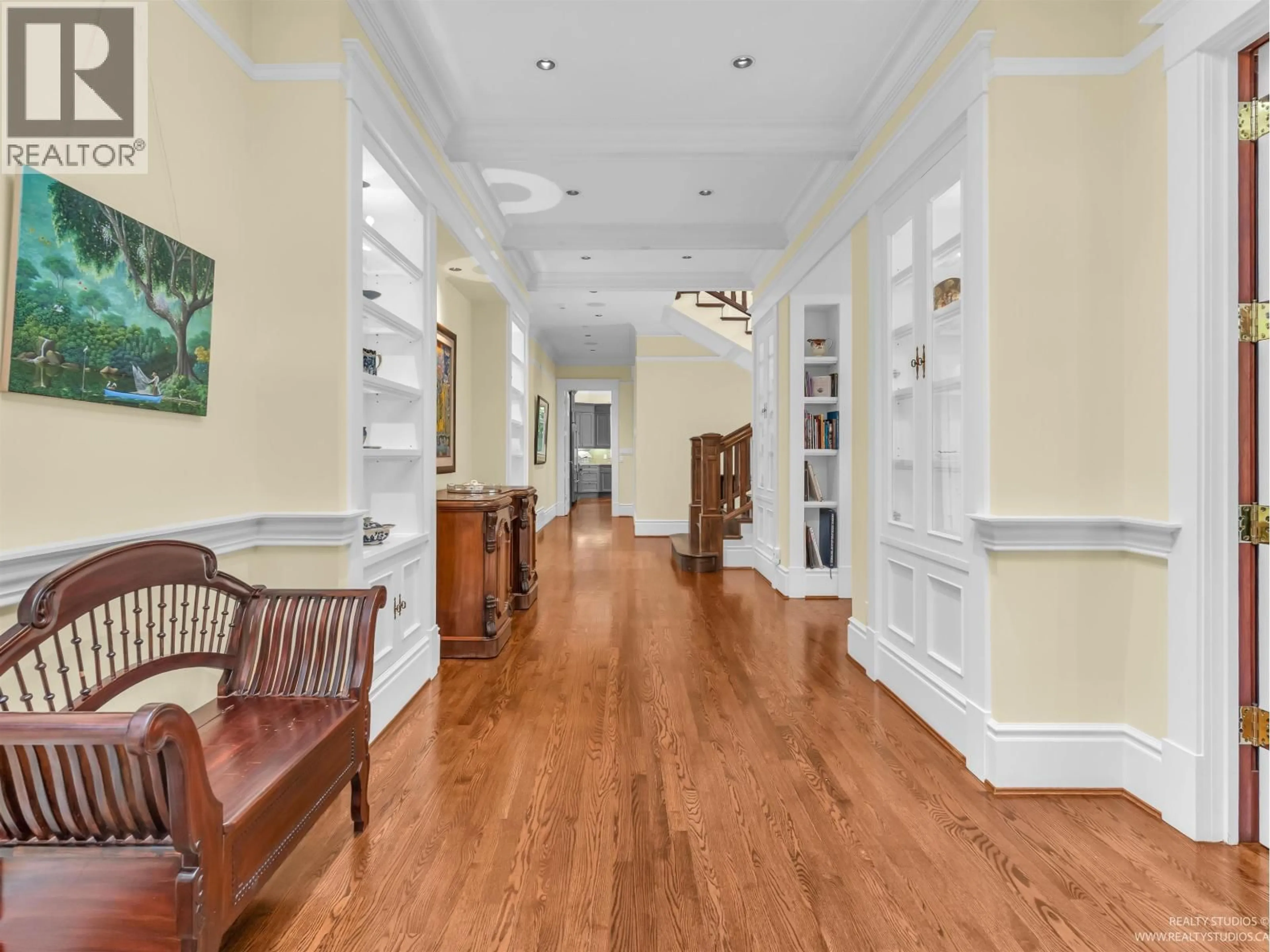 Indoor foyer for 6362 CHURCHILL STREET, Vancouver British Columbia V6M3H9
