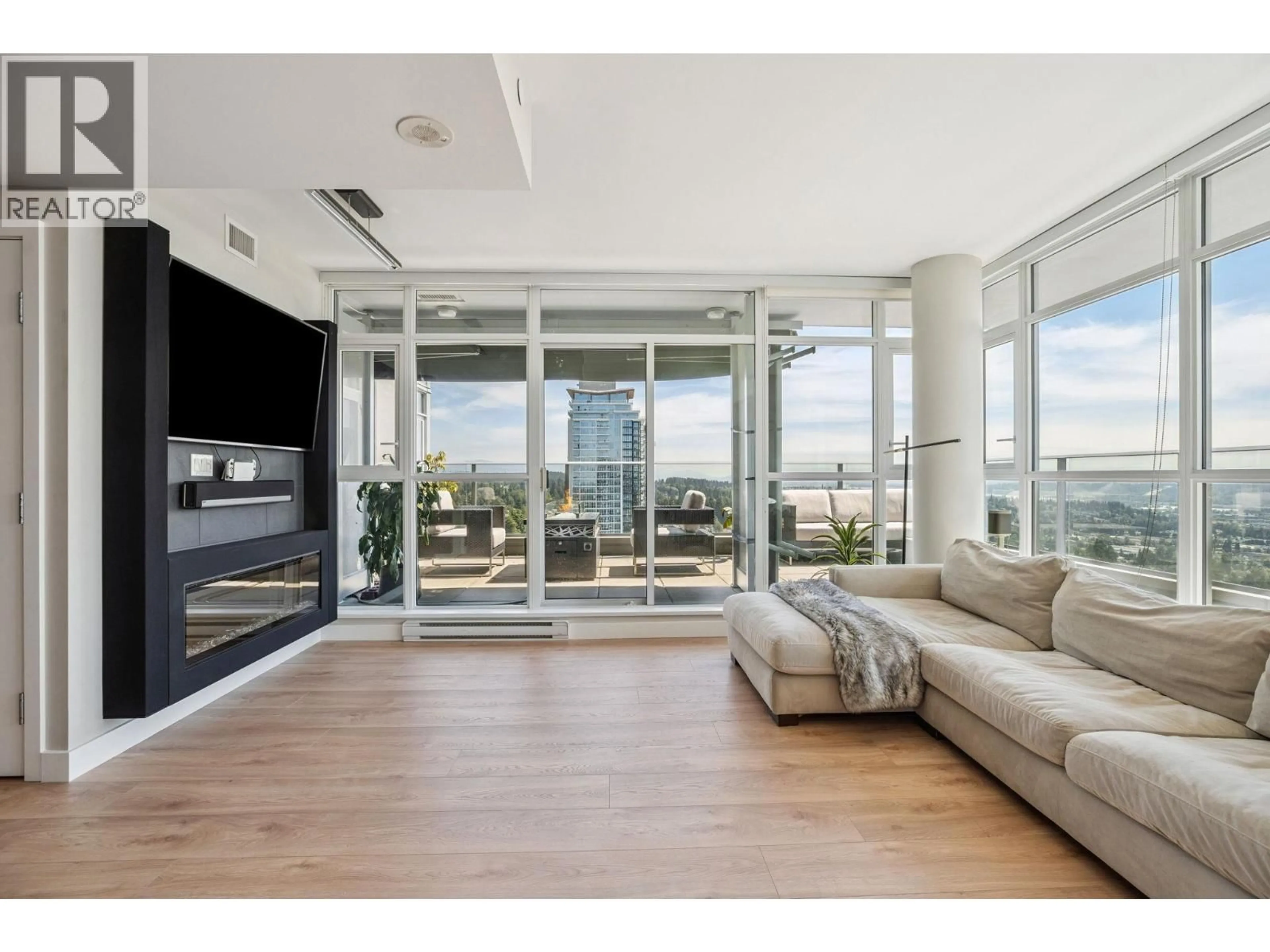 Unknown for 1905 - 958 RIDGEWAY AVENUE, Coquitlam British Columbia V3K0C5