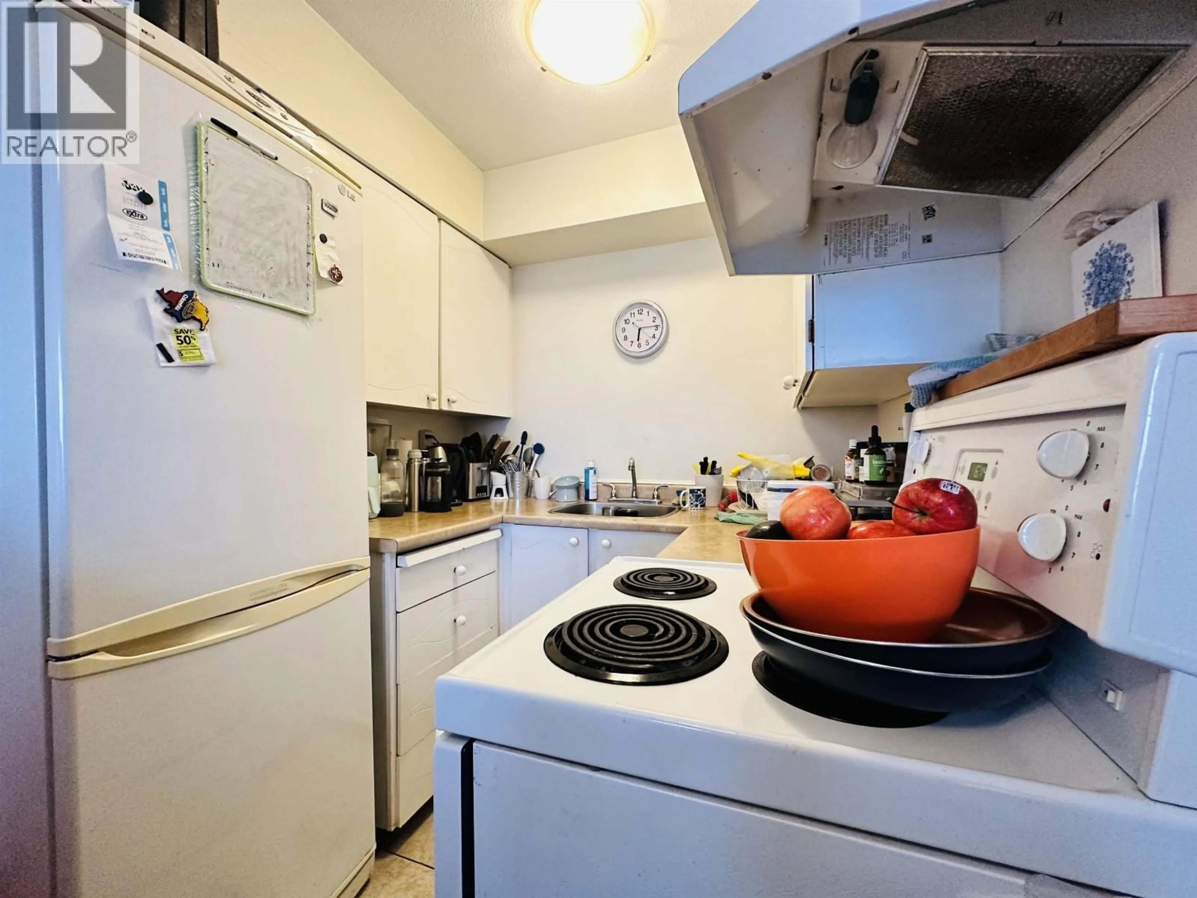 Standard kitchen, unknown for 1002 - 1251 CARDERO STREET, Vancouver British Columbia V6G2H9