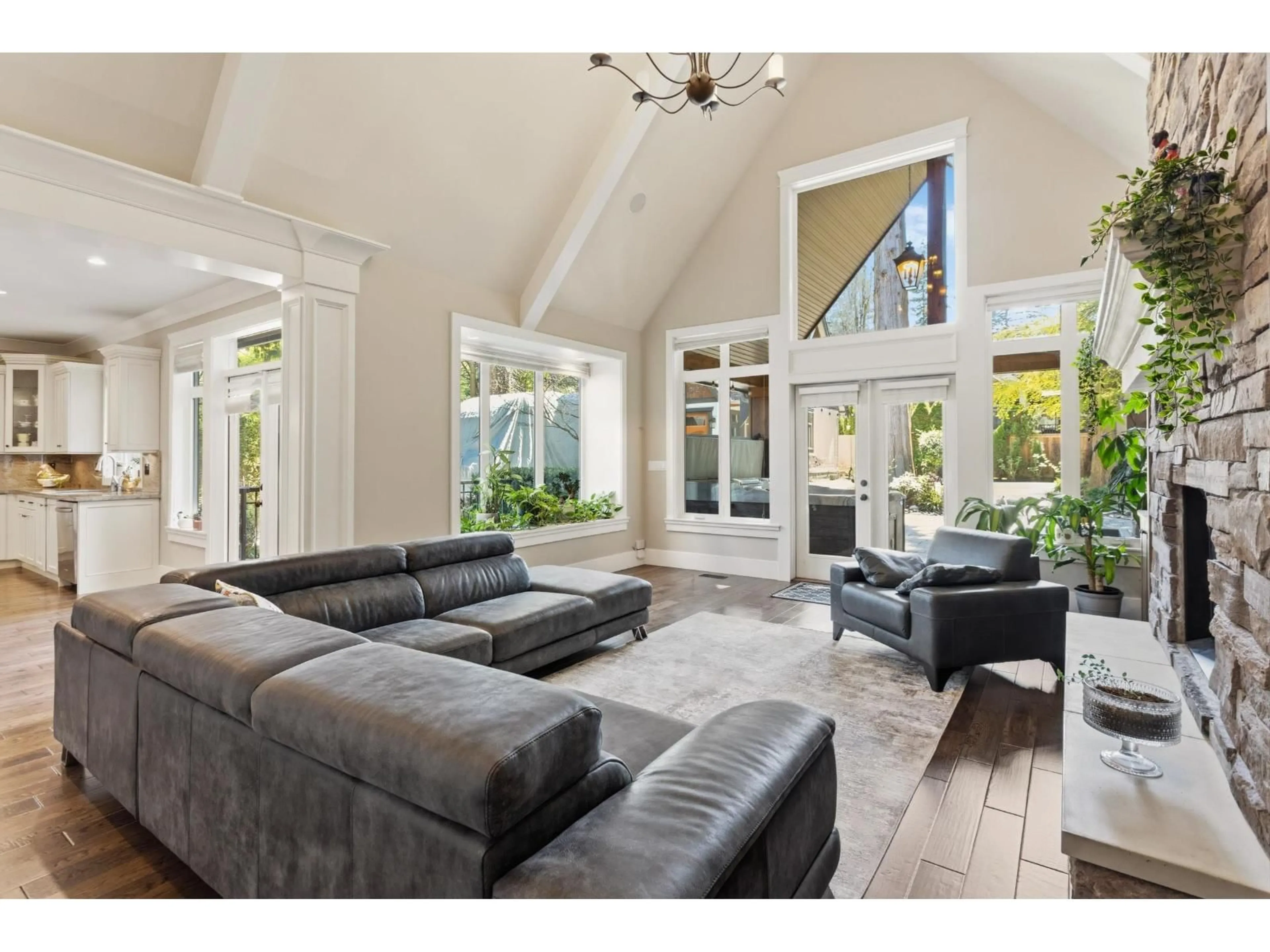 Living room with furniture, unknown for 12576 26A AVENUE, Surrey British Columbia V4A2M2