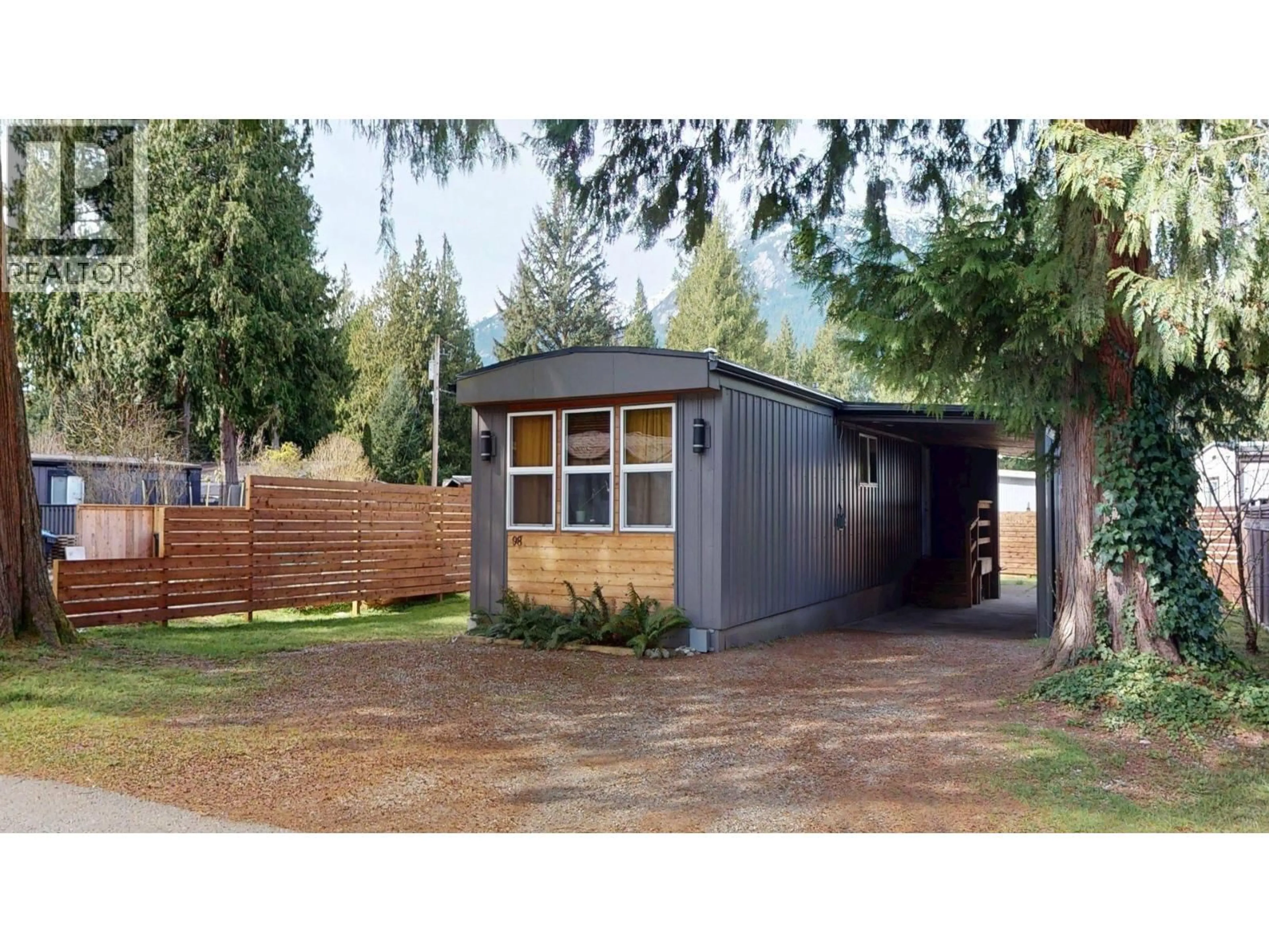 Shed for 98 - 1830 MAMQUAM ROAD, Squamish British Columbia V0N1T0