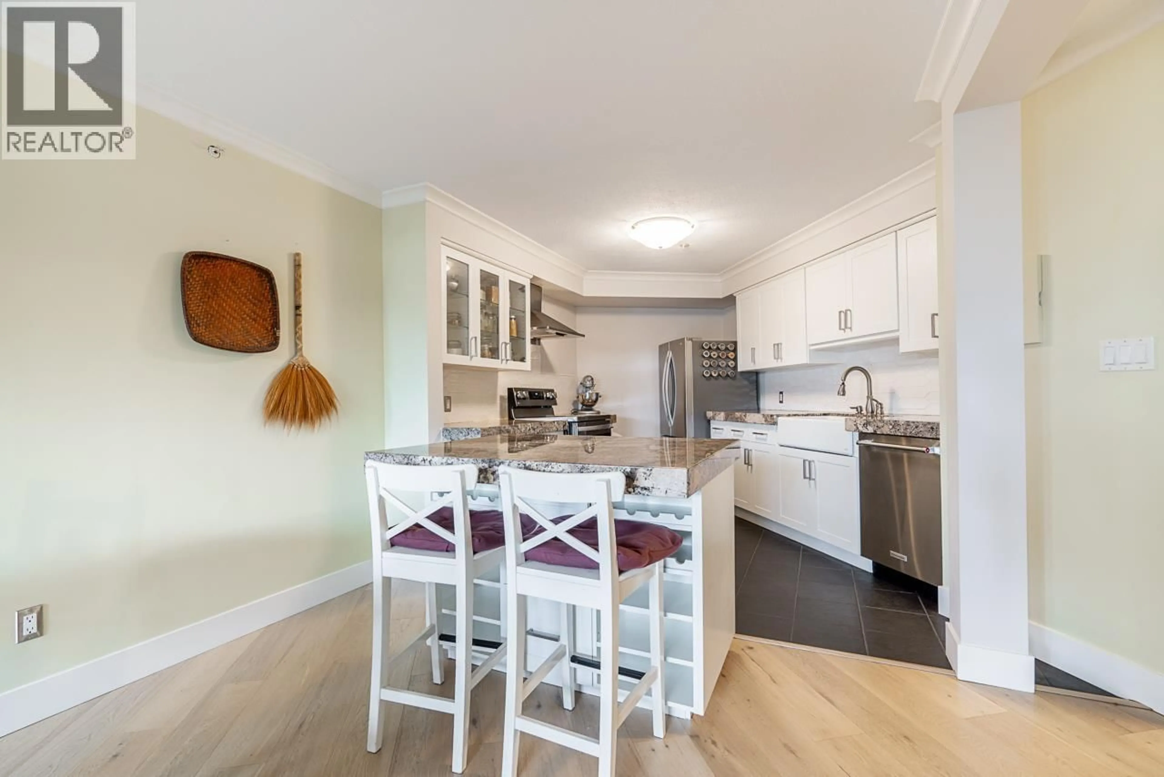 Open concept kitchen, unknown for 111 - 1236 8TH AVENUE, Vancouver British Columbia V6H3Y9