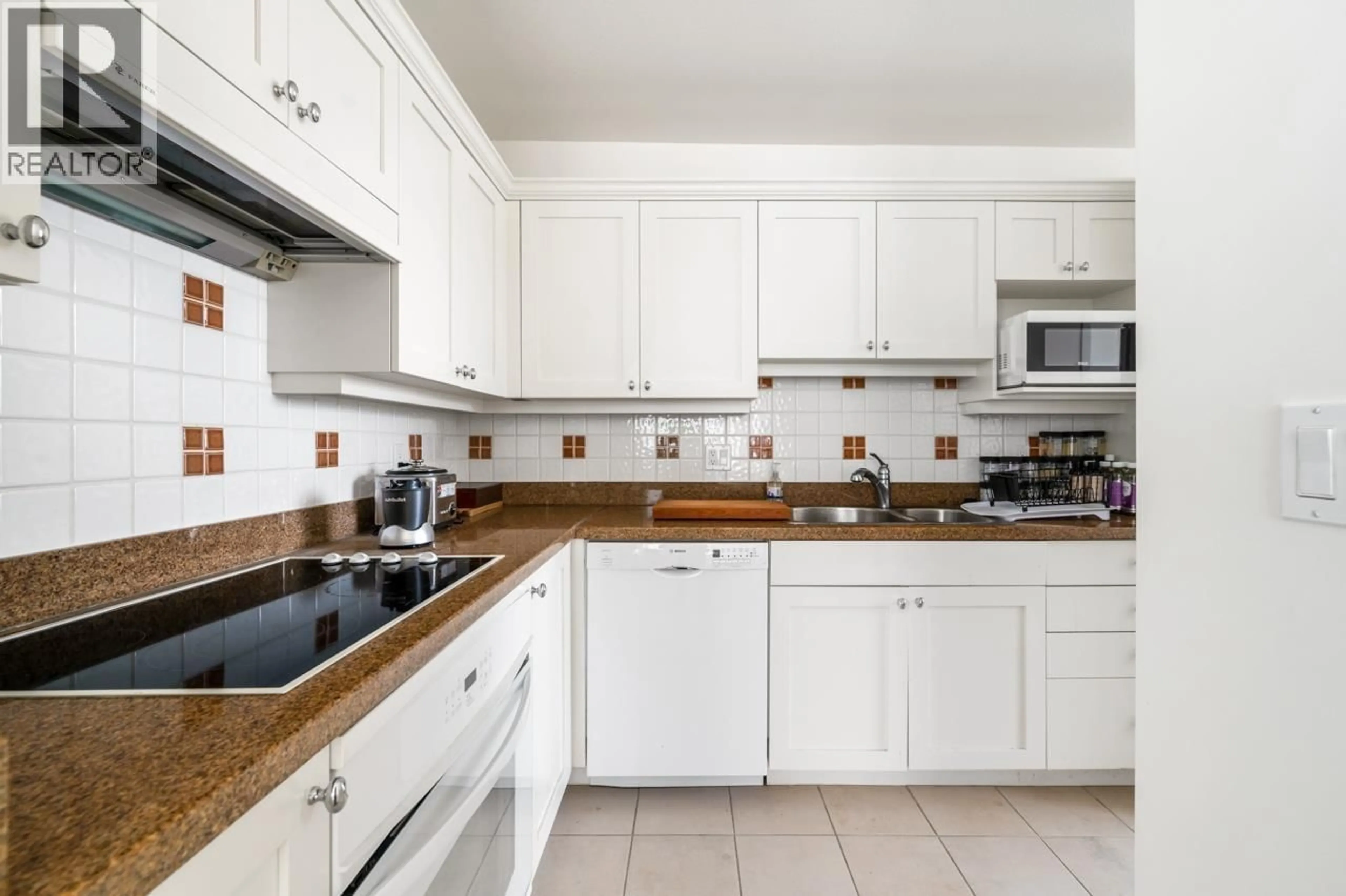 Standard kitchen, ceramic/tile floor for 205 - 1896 MARINE DRIVE, West Vancouver British Columbia V7V1J6