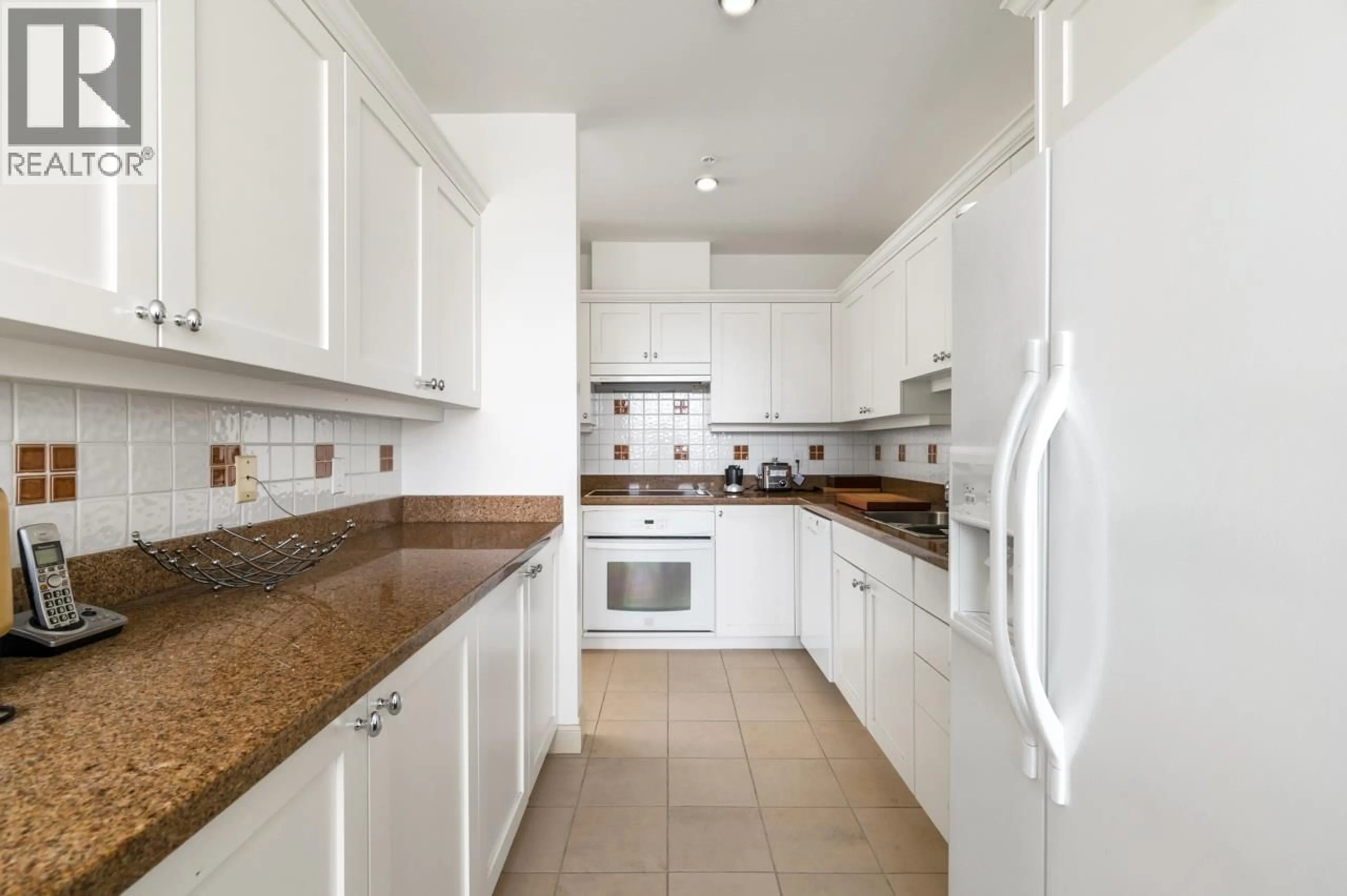 Standard kitchen, ceramic/tile floor for 205 - 1896 MARINE DRIVE, West Vancouver British Columbia V7V1J6