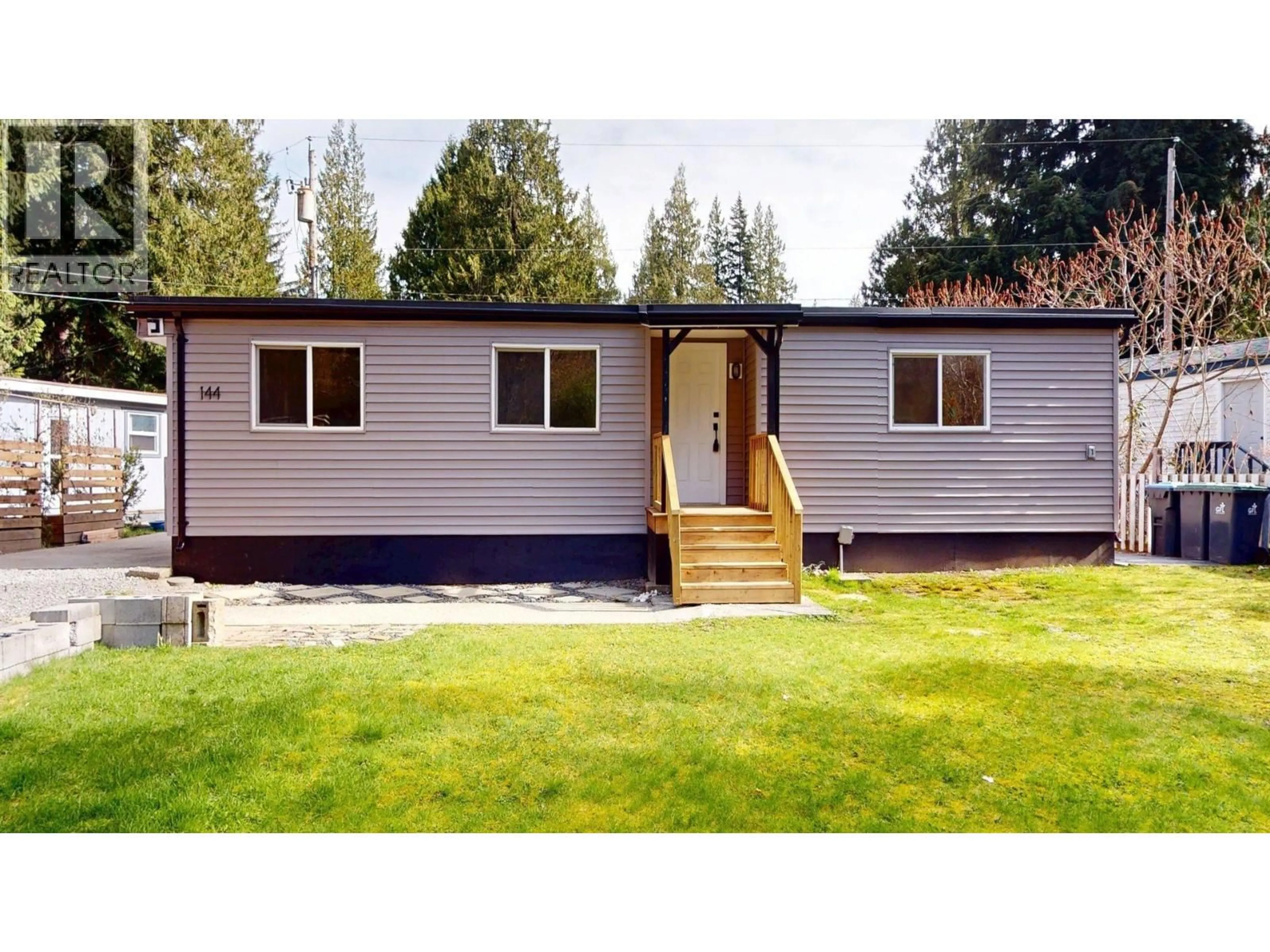 Home with vinyl exterior material, street for 144 - 1830 MAMQUAM ROAD, Squamish British Columbia V0N1T0