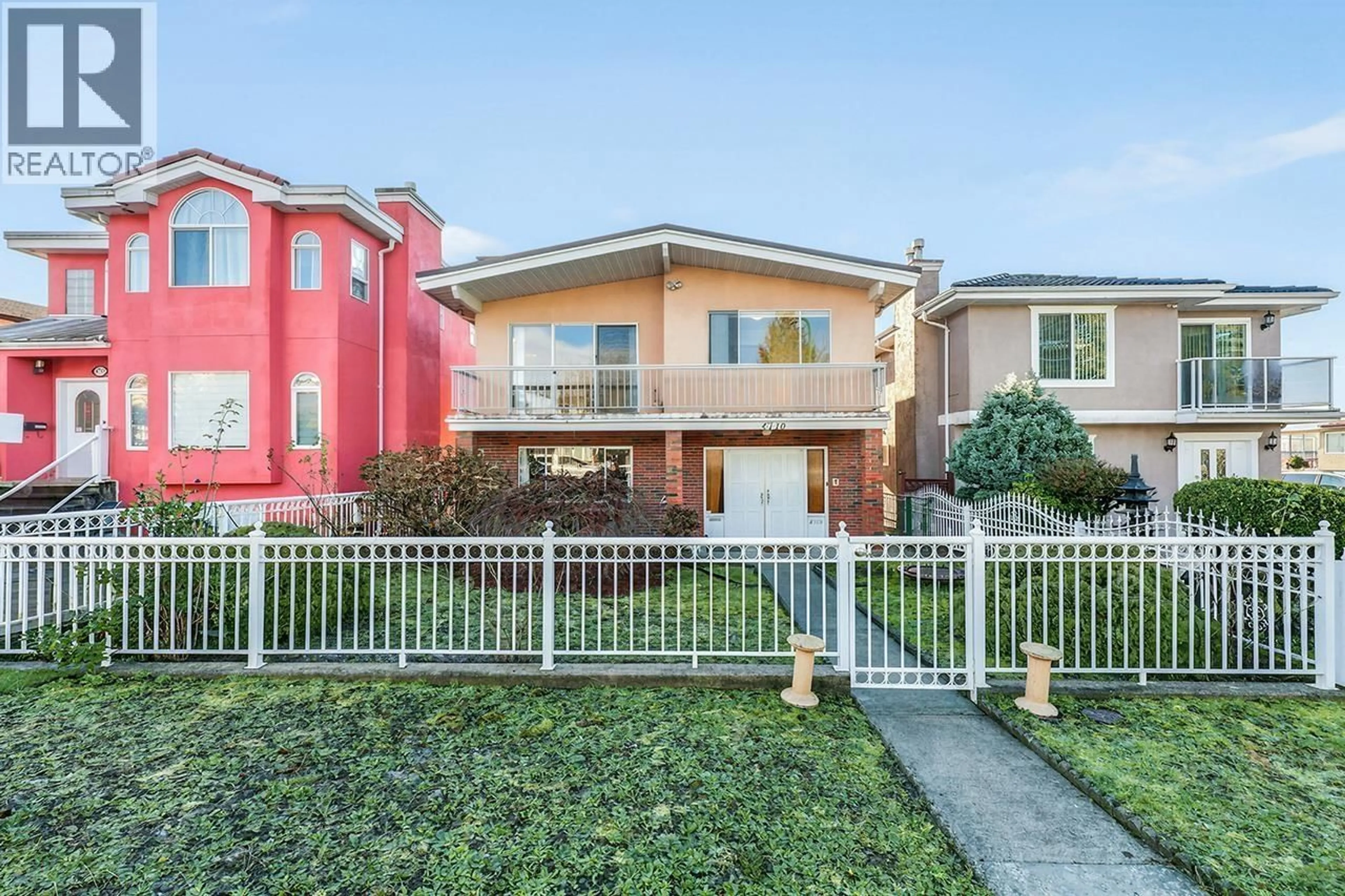 Unknown for 4710 UNION STREET, Burnaby British Columbia V5C2Y4