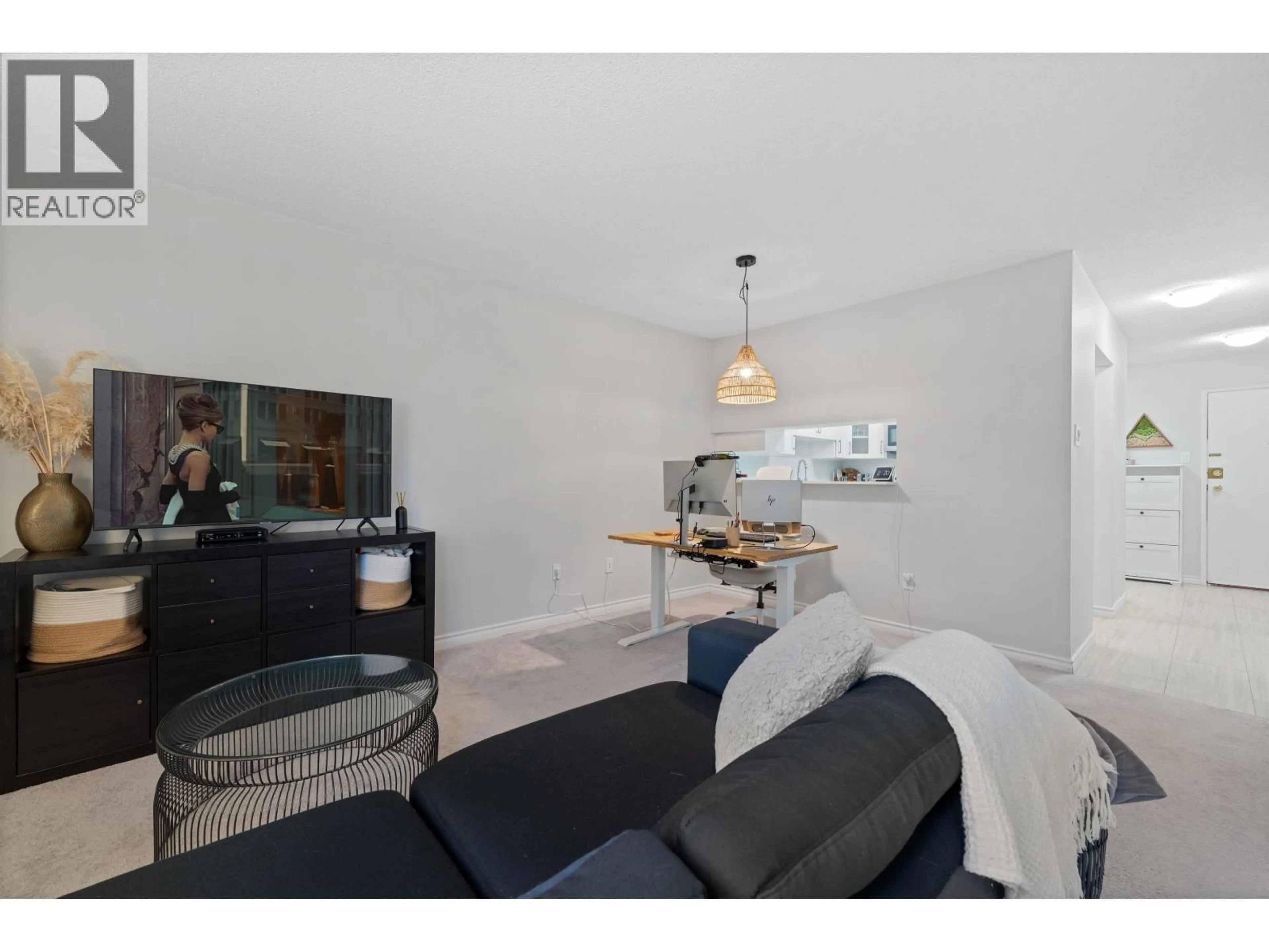 Living room with furniture, unknown for 327 - 8460 ACKROYD ROAD, Richmond British Columbia V6X3E9