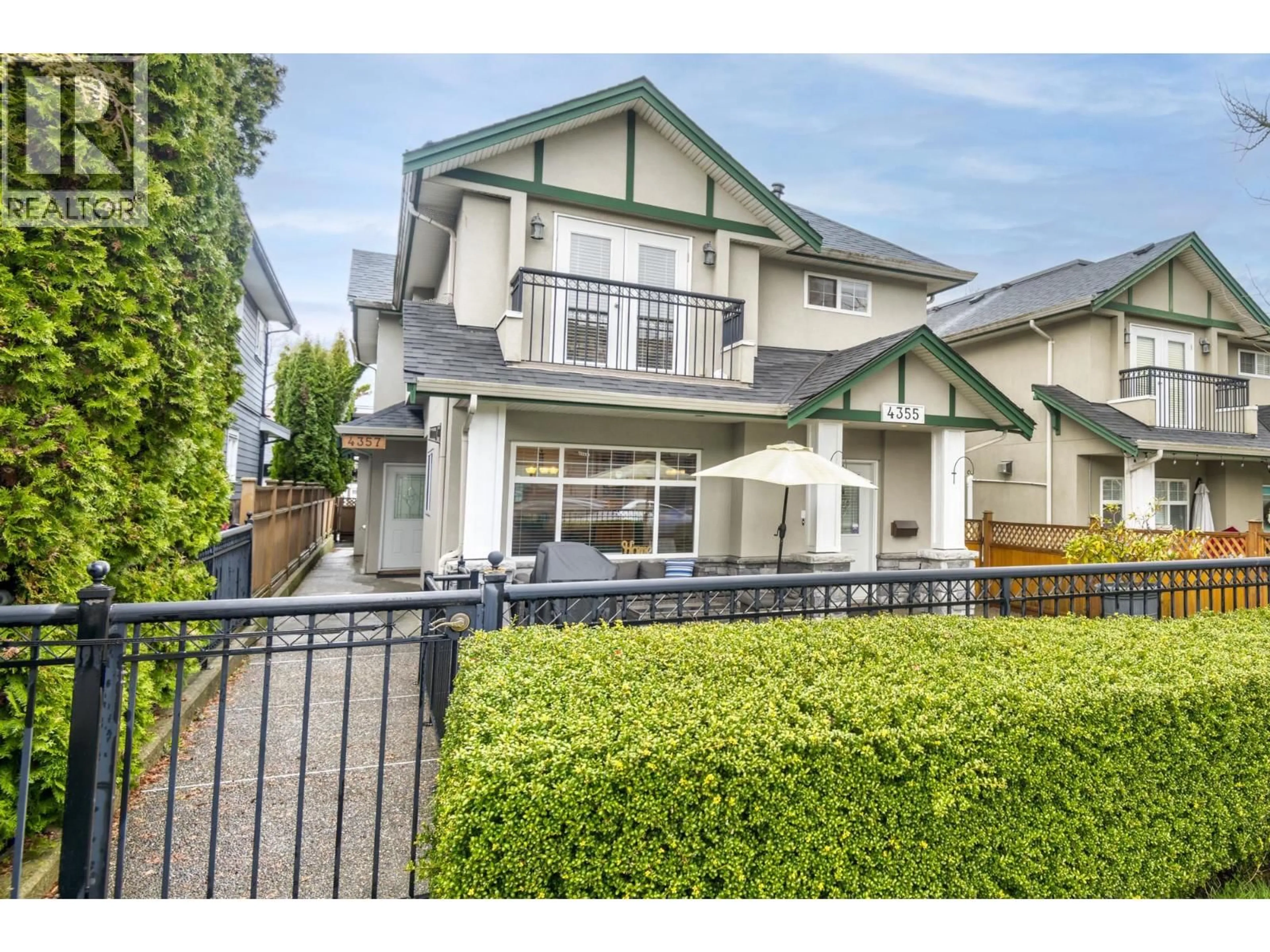 Home with vinyl exterior material, street for 4355 ALBERT STREET, Burnaby British Columbia V5C2E9