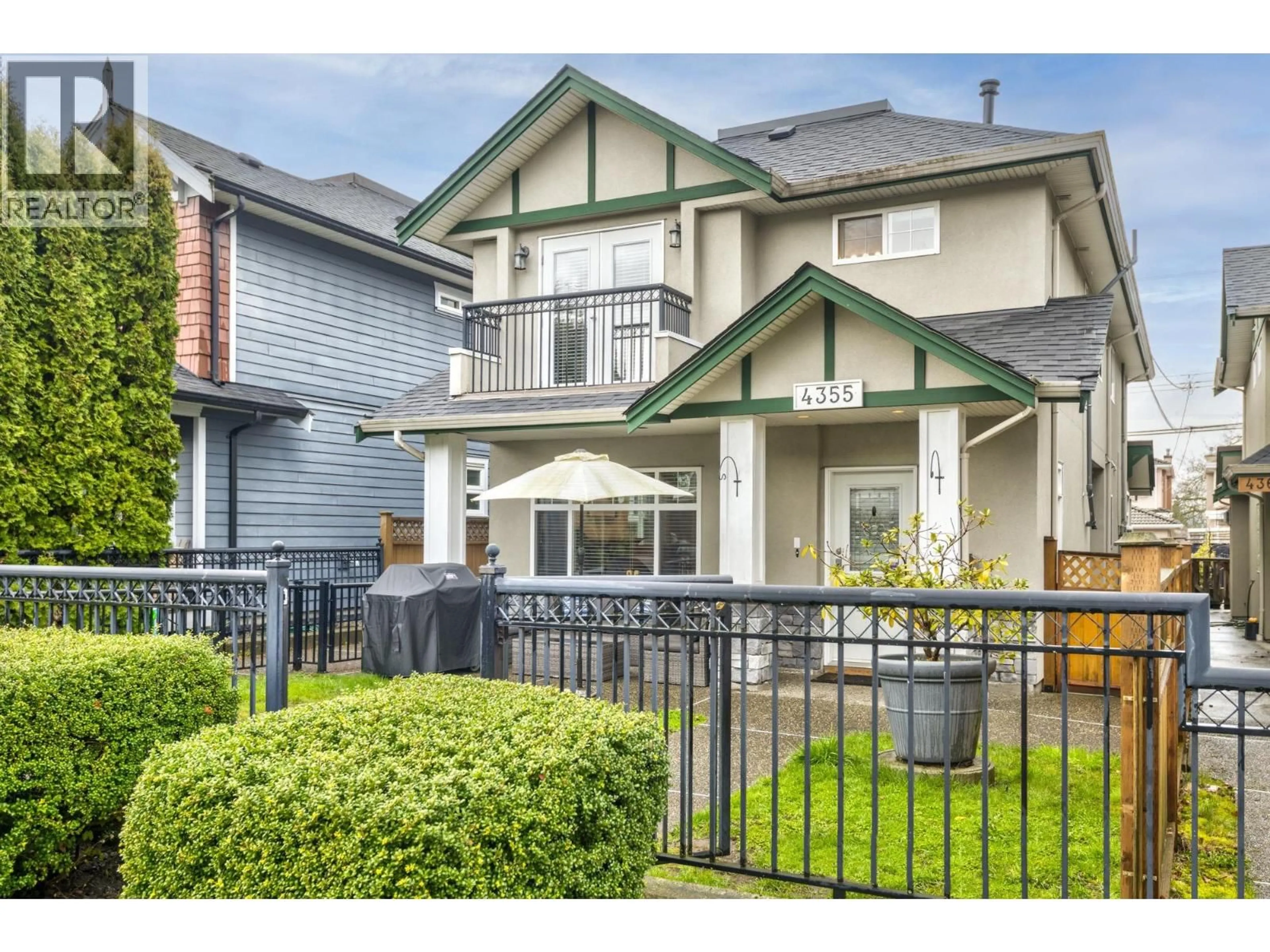 Home with vinyl exterior material, street for 4355 ALBERT STREET, Burnaby British Columbia V5C2E9