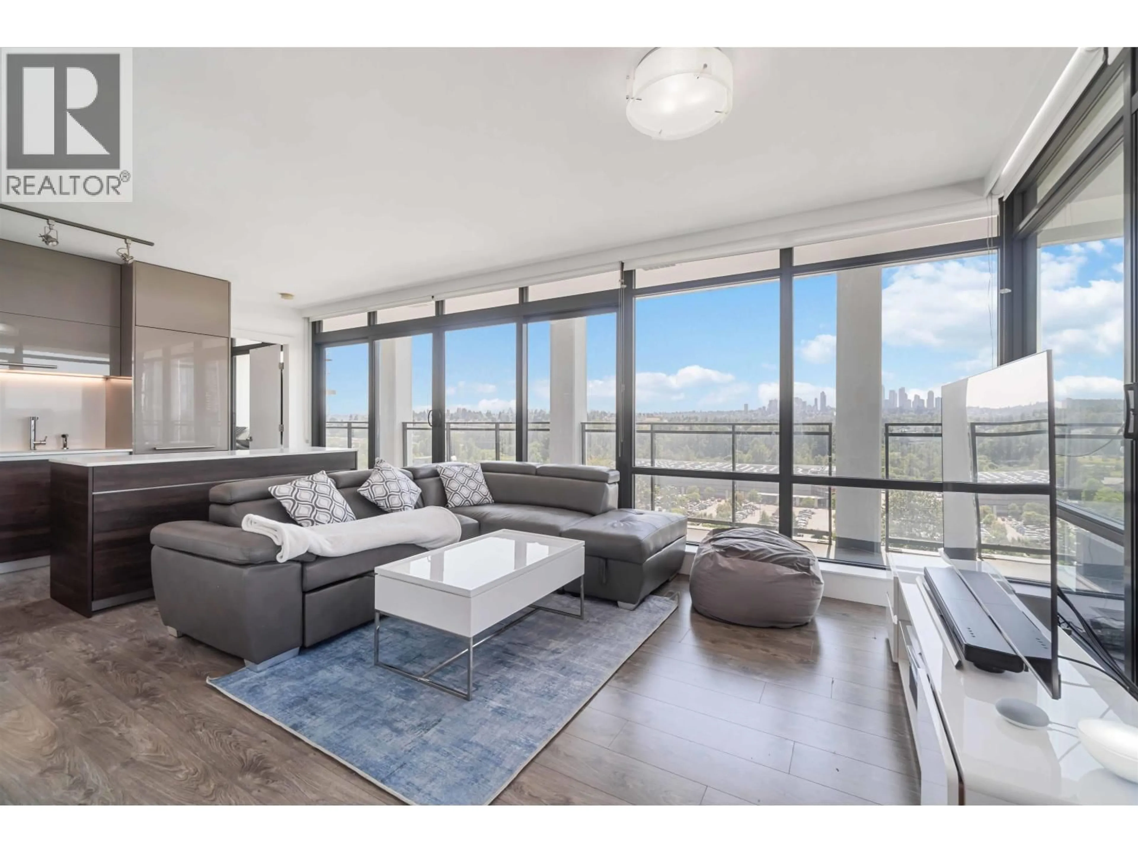 Living room with furniture, unknown for 1406 - 2378 ALPHA AVENUE, Burnaby British Columbia V5C0K2