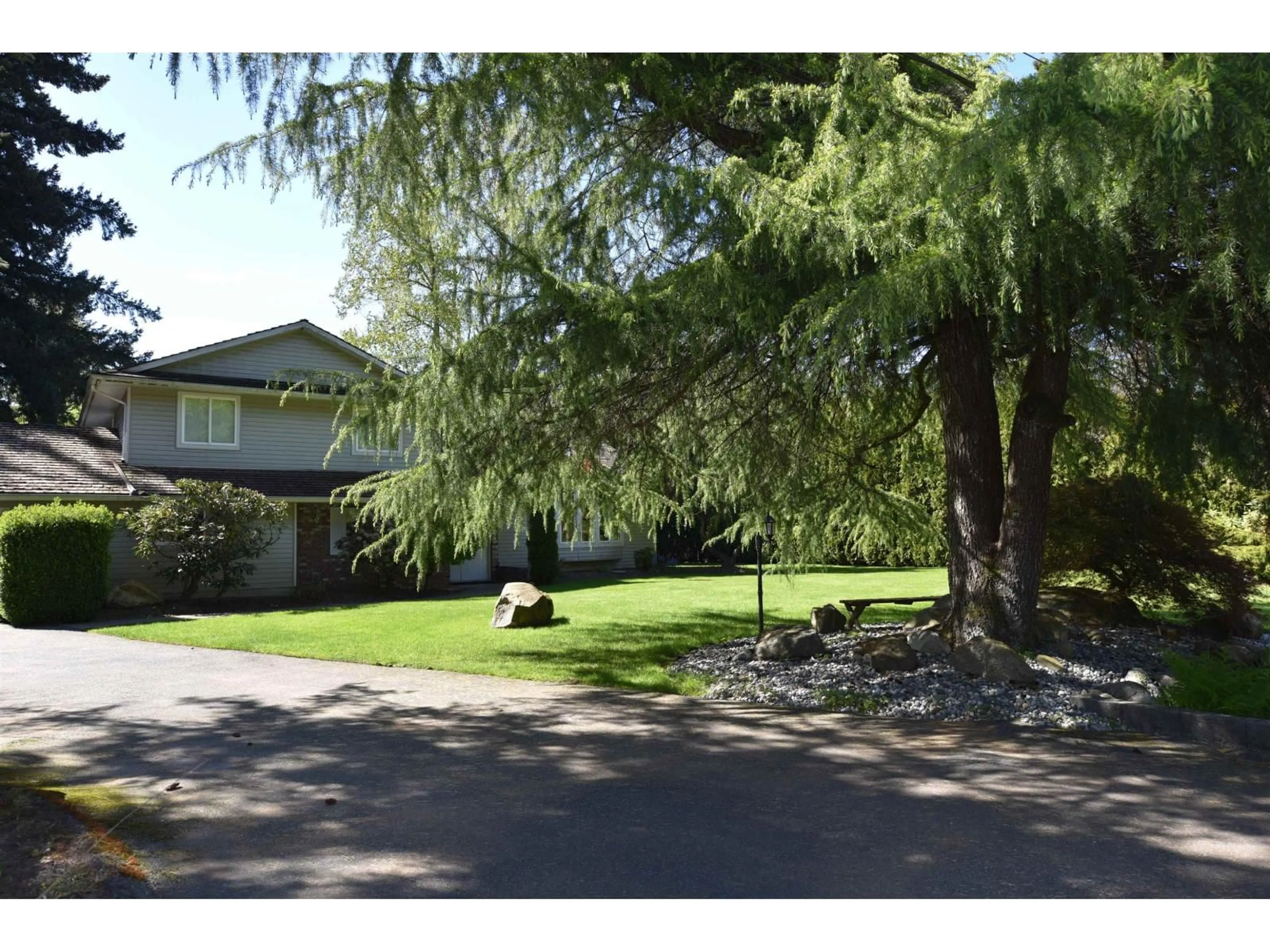 A pic from outside/outdoor area/front of a property/back of a property/a pic from drone, street for 2233 171 STREET, Surrey British Columbia V3Z9X6