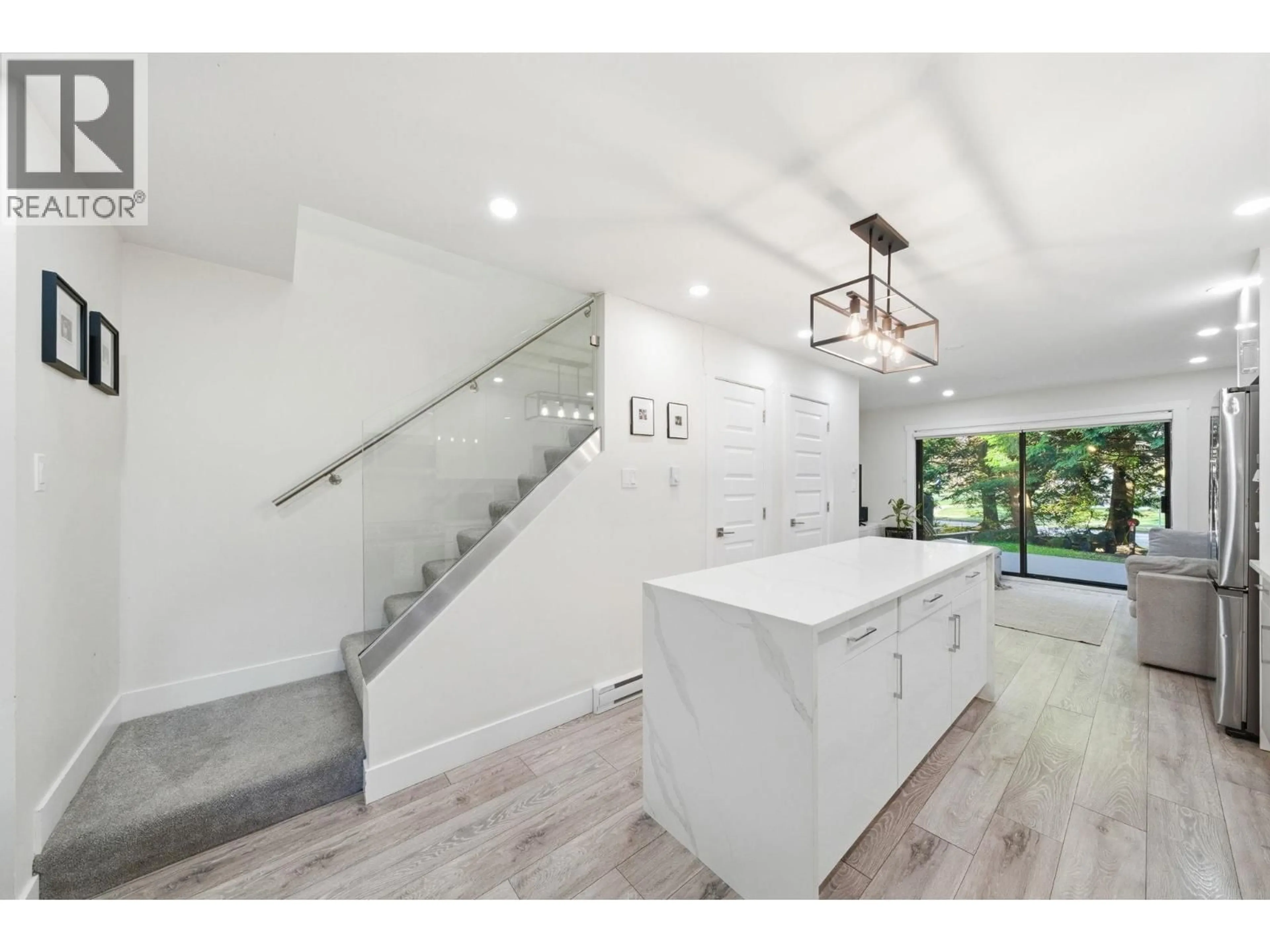 Open concept kitchen, unknown for 4328 GARDEN GROVE DRIVE, Burnaby British Columbia V5G4G6
