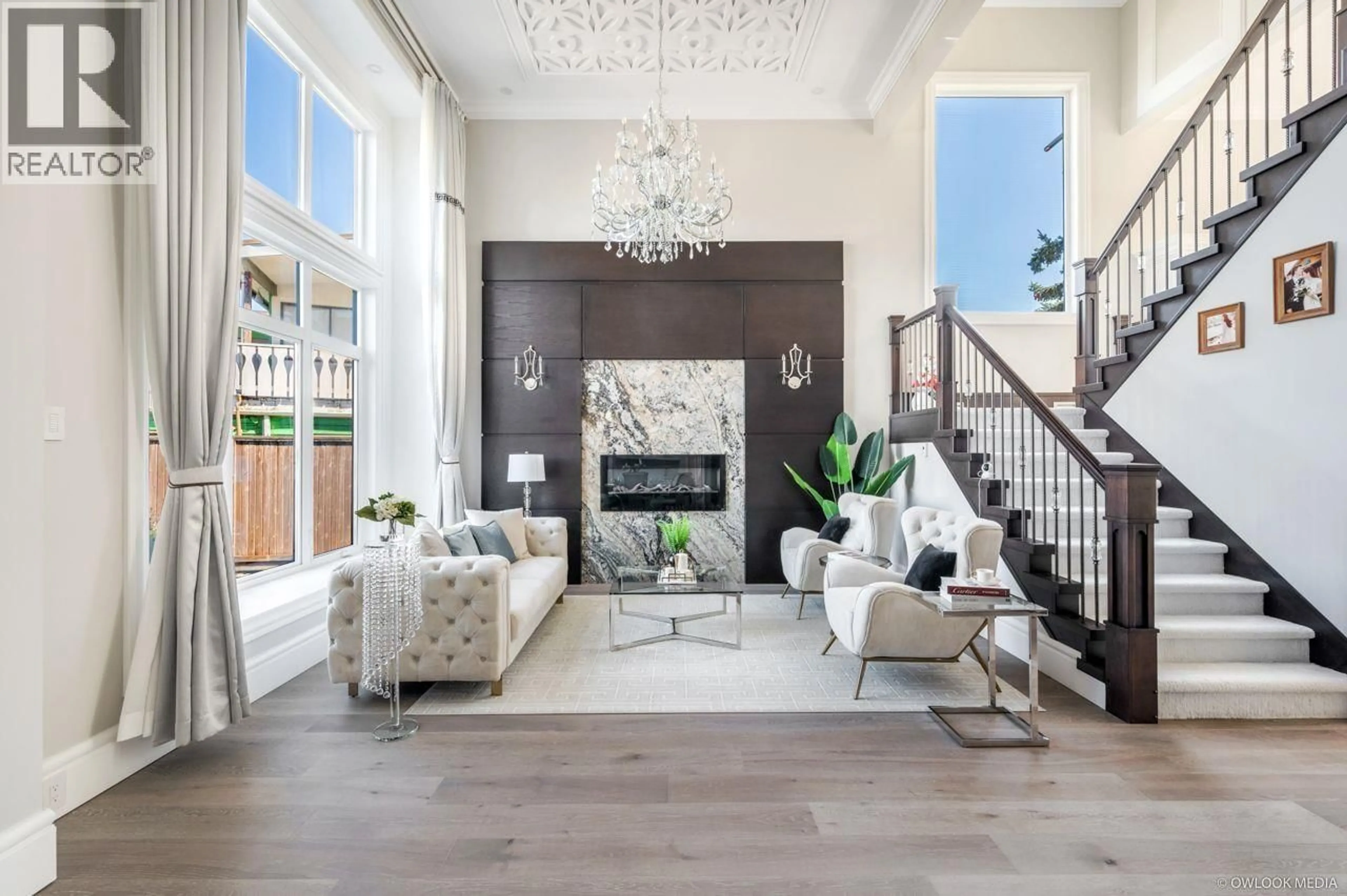 Living room with furniture, unknown for 4760 LARKSPUR AVENUE, Richmond British Columbia V7C2J3