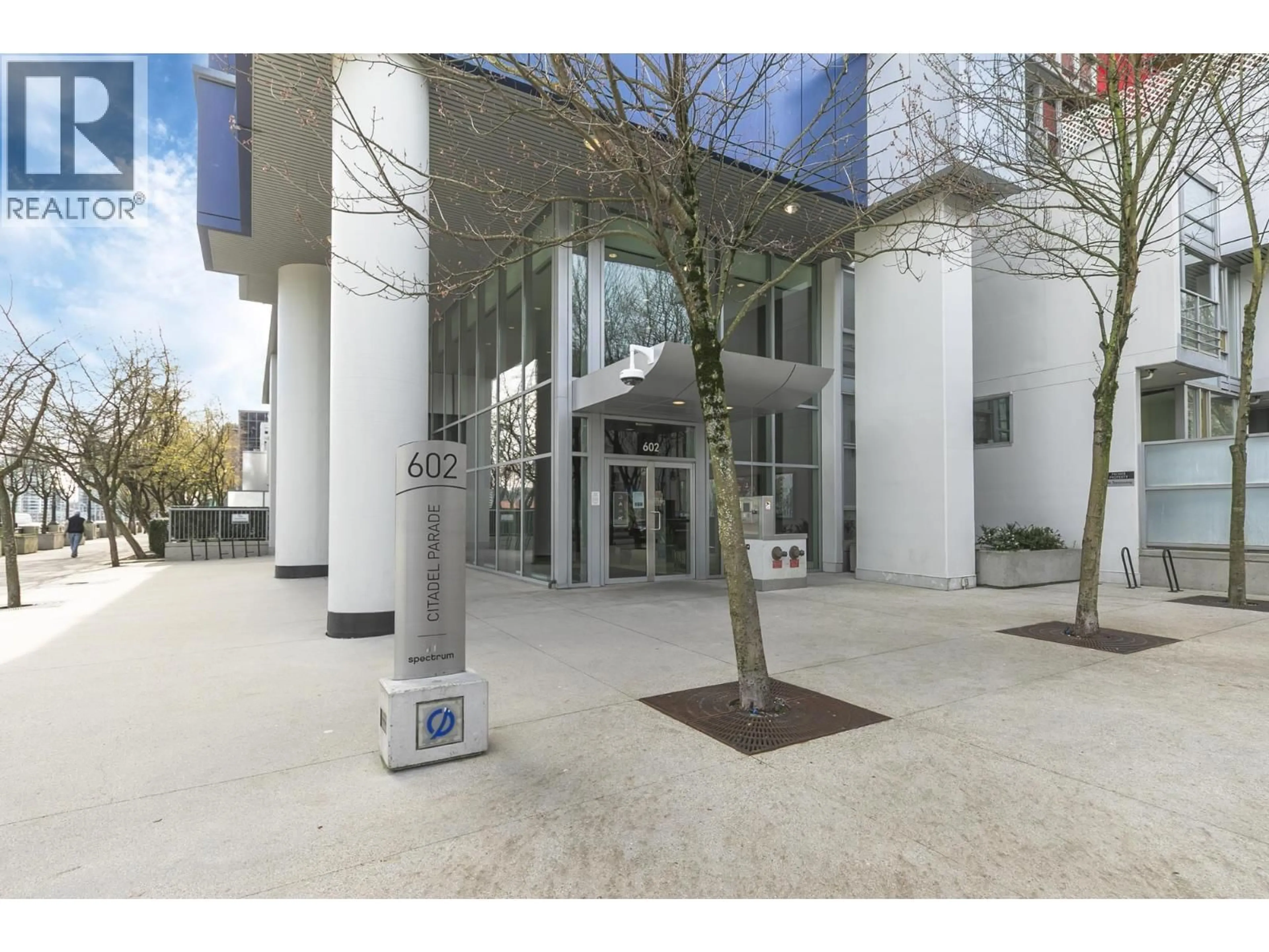 Indoor foyer for 2607 - 602 CITADEL PARADE, Vancouver British Columbia V6B1X2