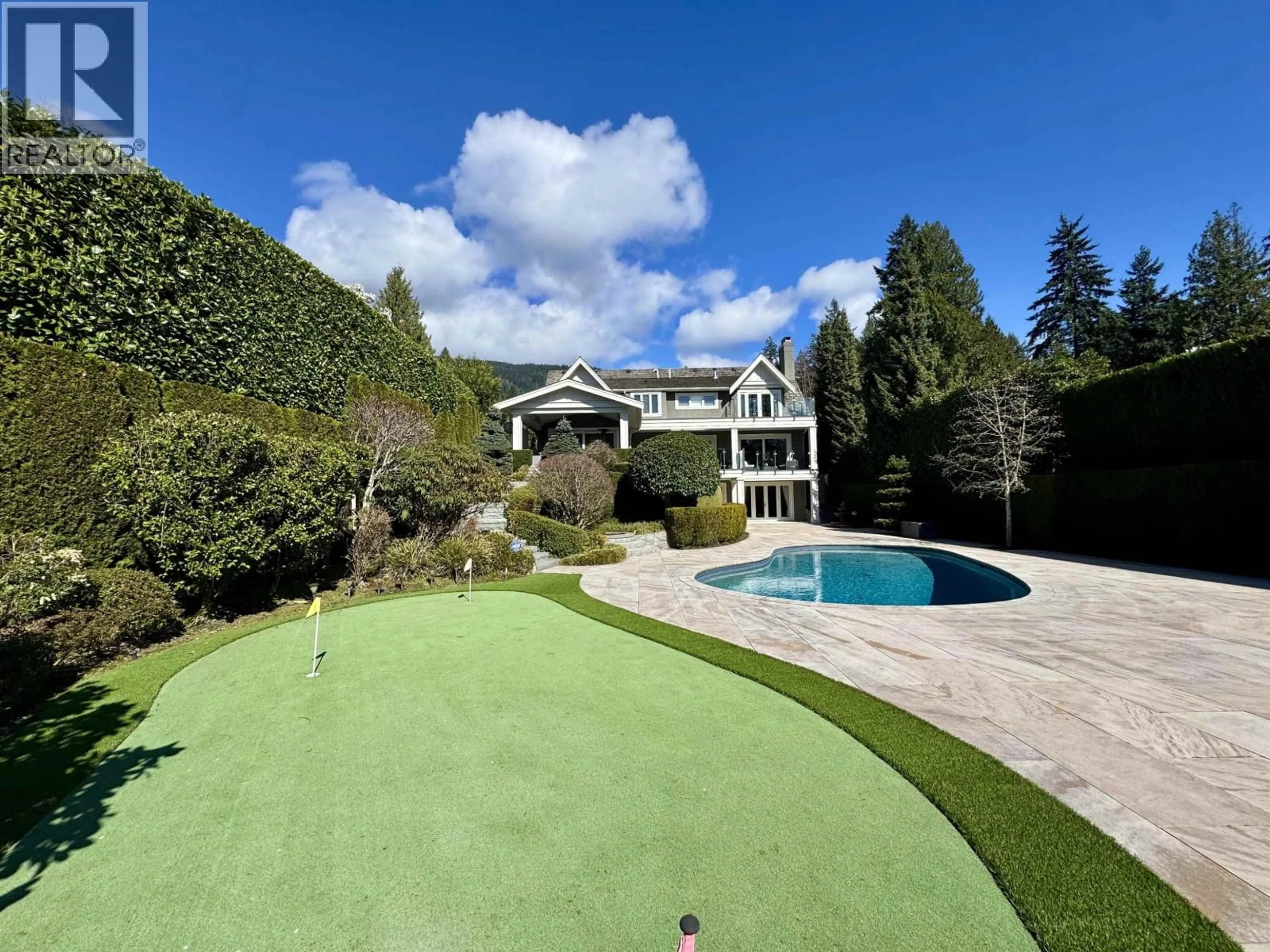 A pic from outside/outdoor area/front of a property/back of a property/a pic from drone, water/lake/river/ocean view for 2920 MATHERS AVENUE, West Vancouver British Columbia V7V2K1