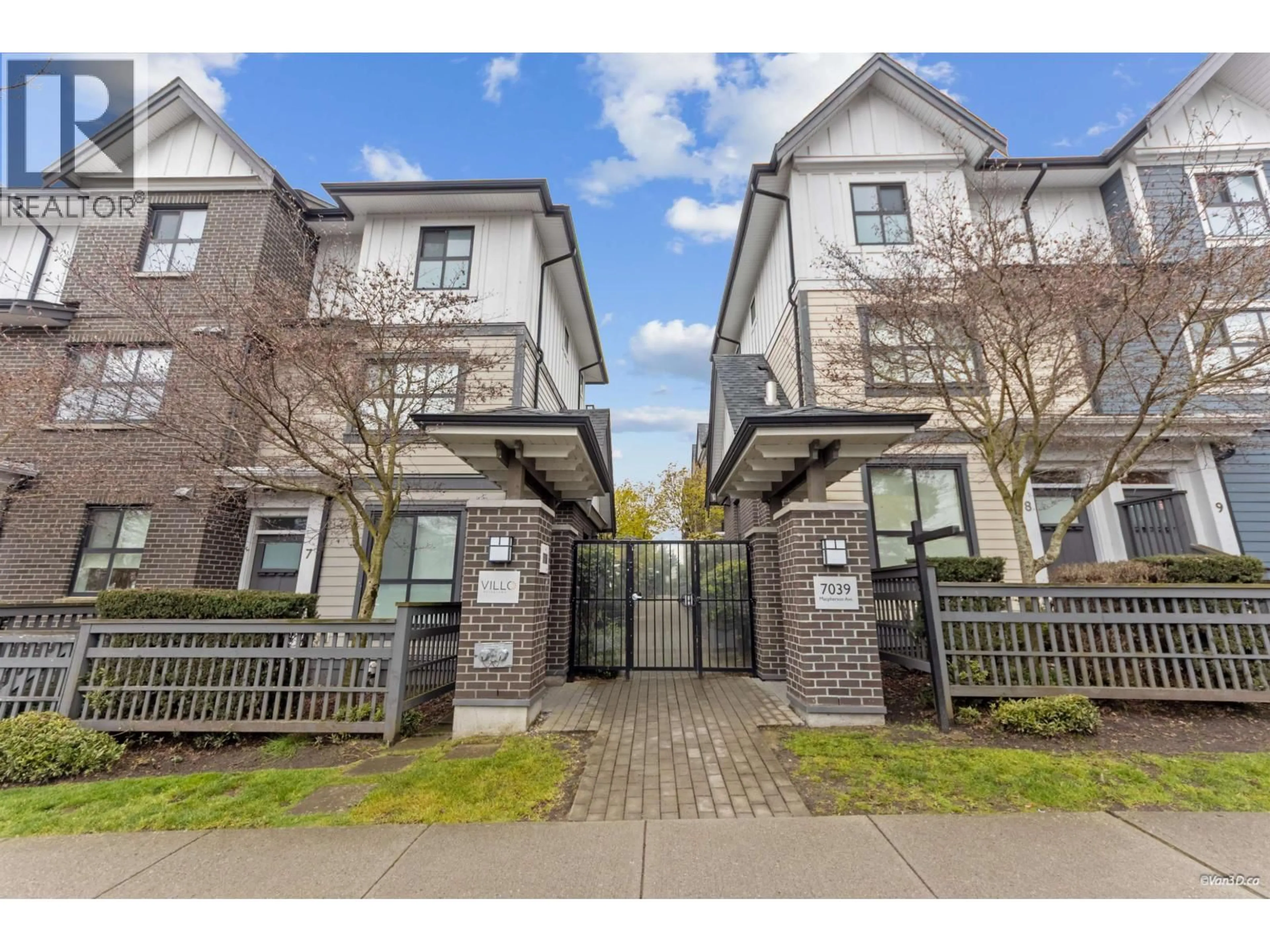 Unknown for 22 - 7039 MACPHERSON AVENUE, Burnaby British Columbia V5J4N4