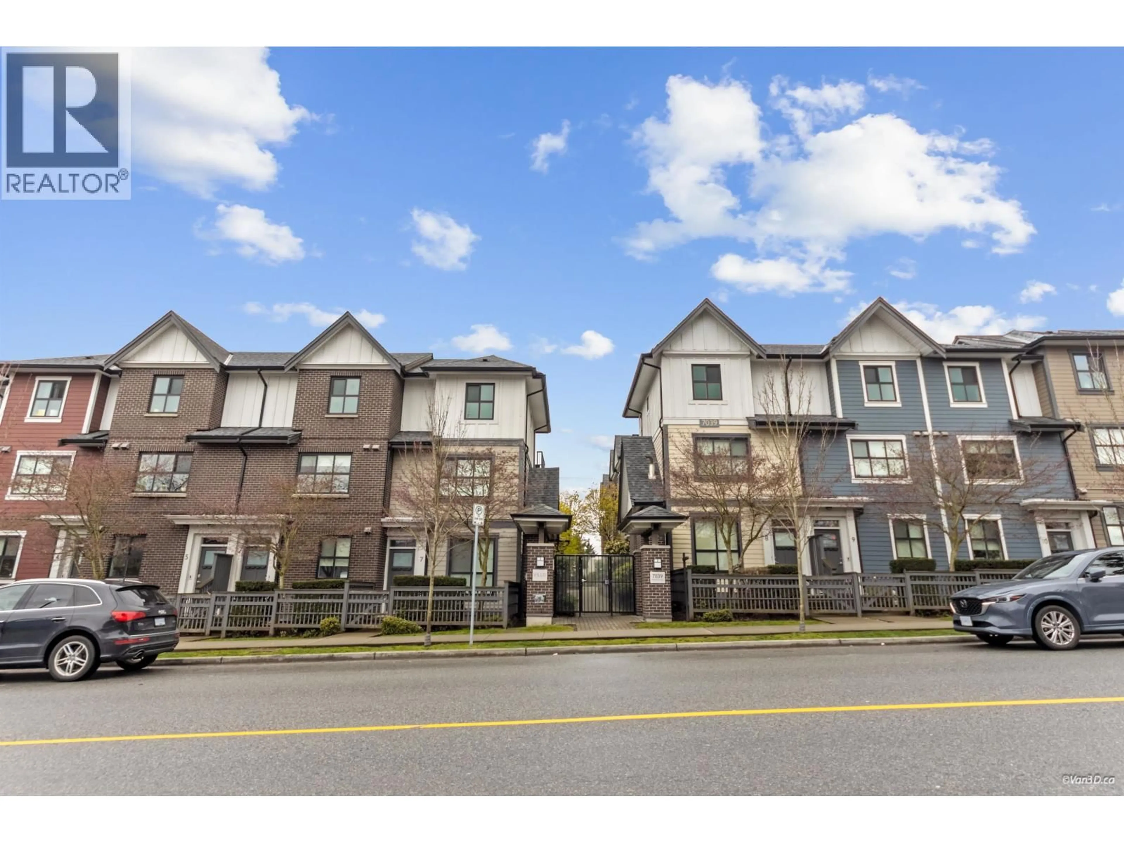 Unknown for 22 - 7039 MACPHERSON AVENUE, Burnaby British Columbia V5J4N4